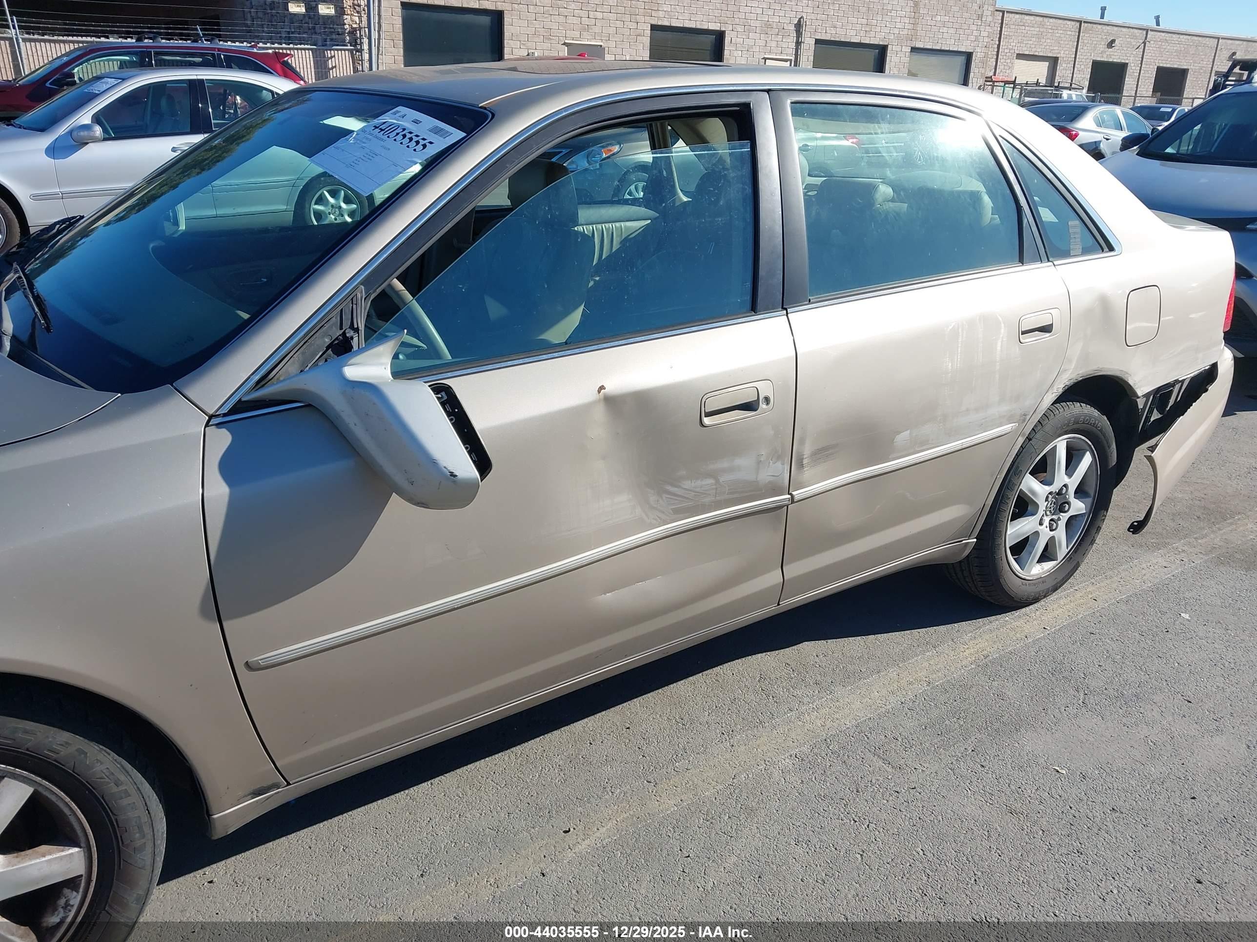 TOYOTA AVALON image 6