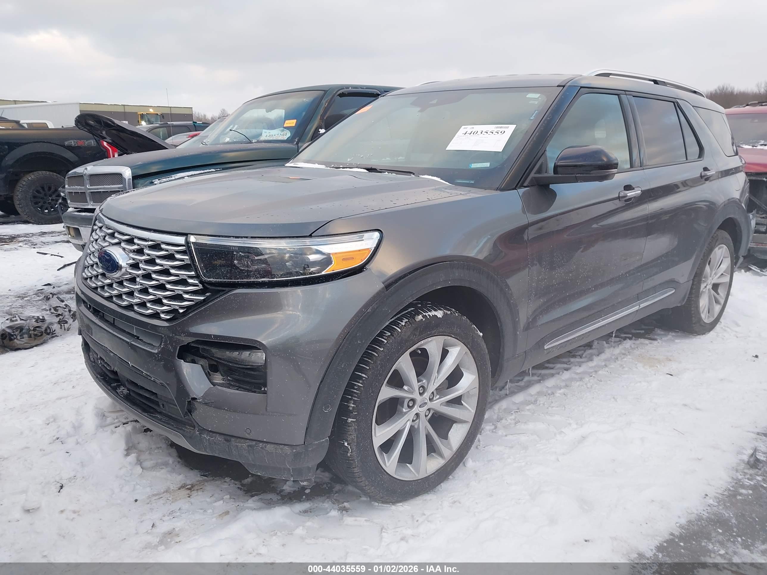 FORD EXPLORER image 2
