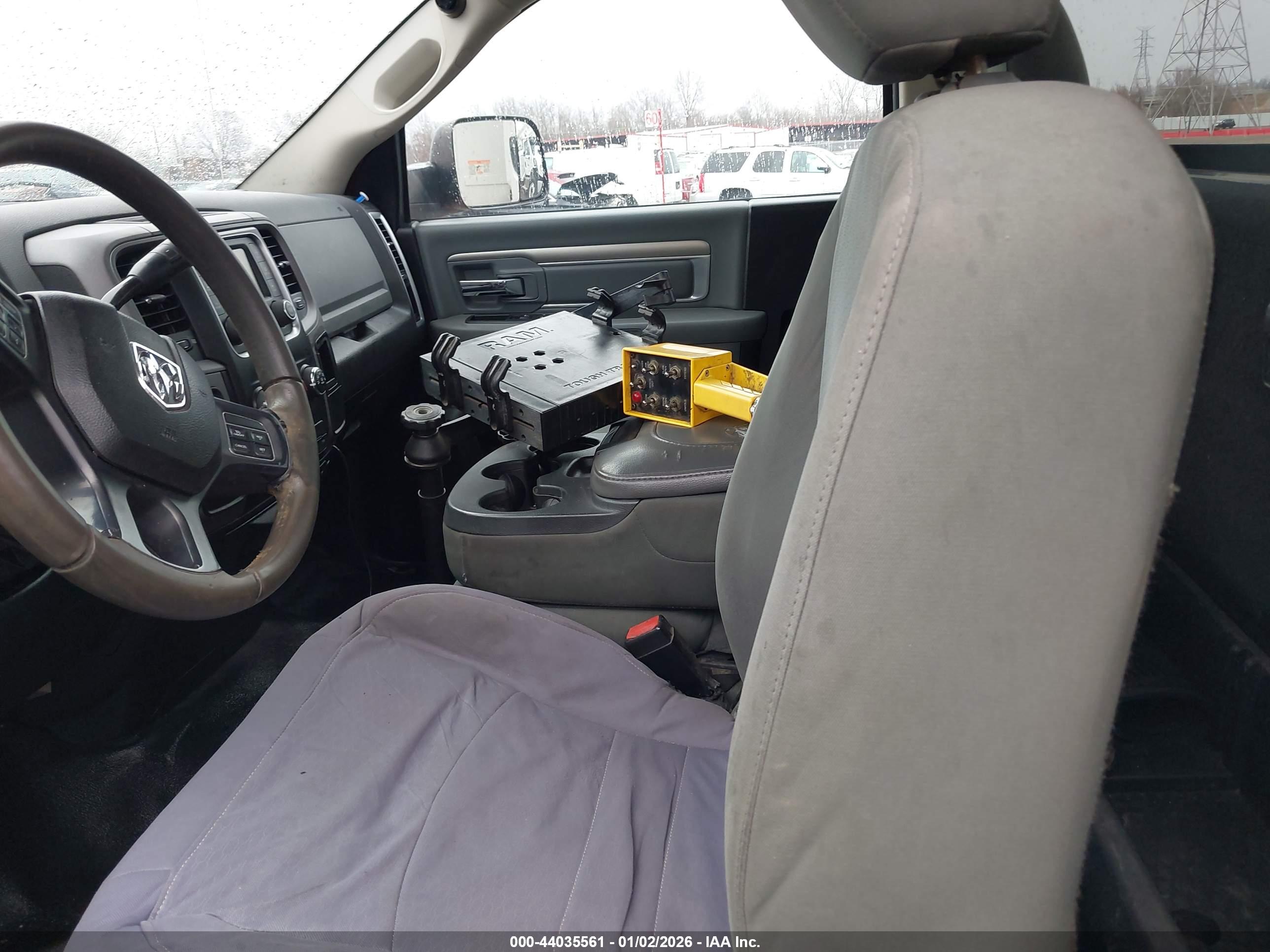RAM 4500 image 8