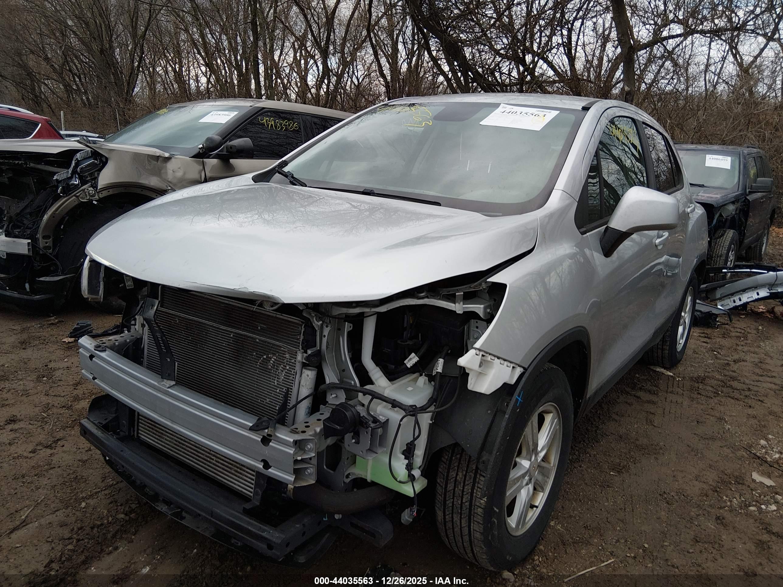 CHEVROLET TRAX image 6