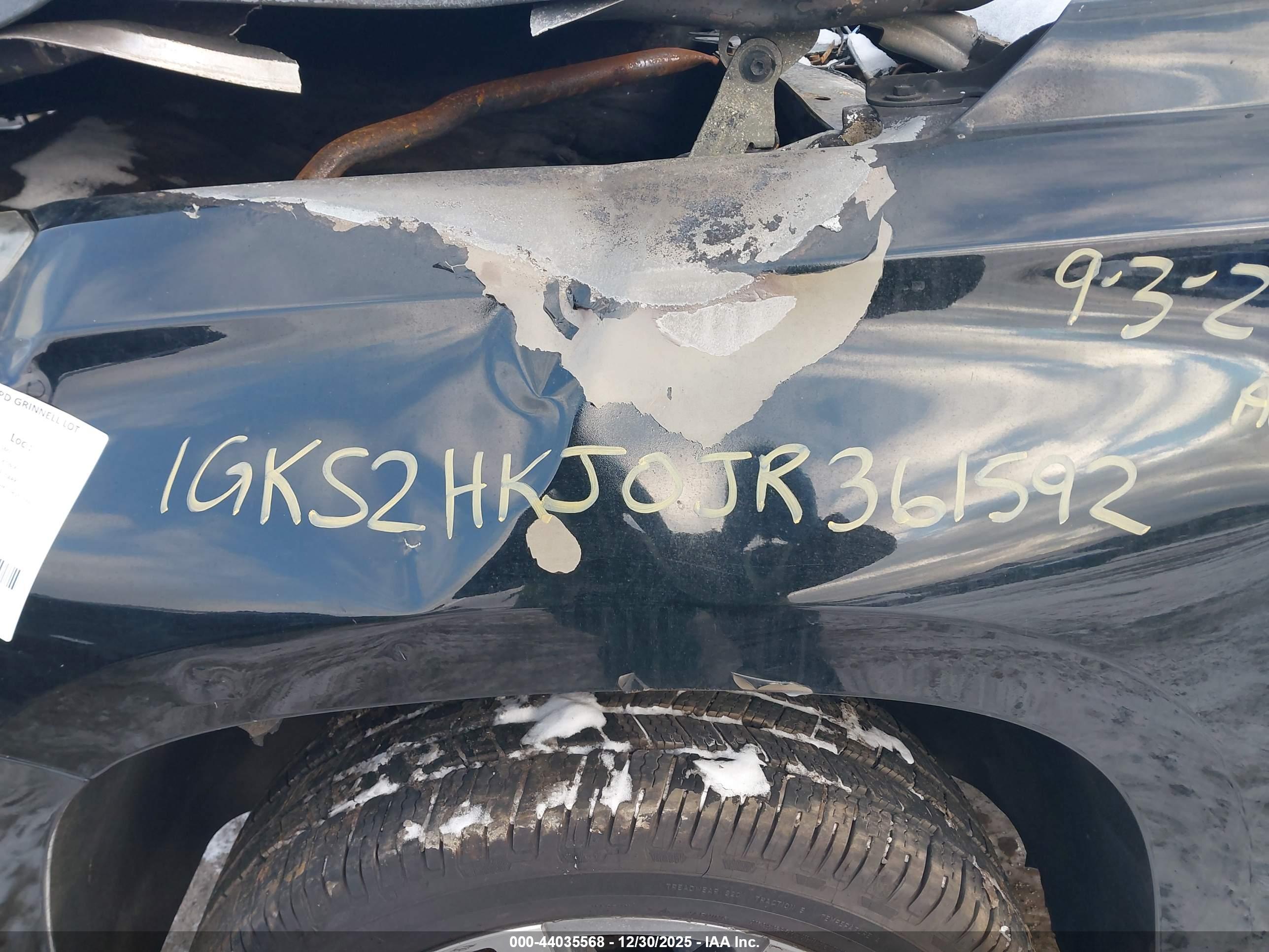 GMC YUKON image 9