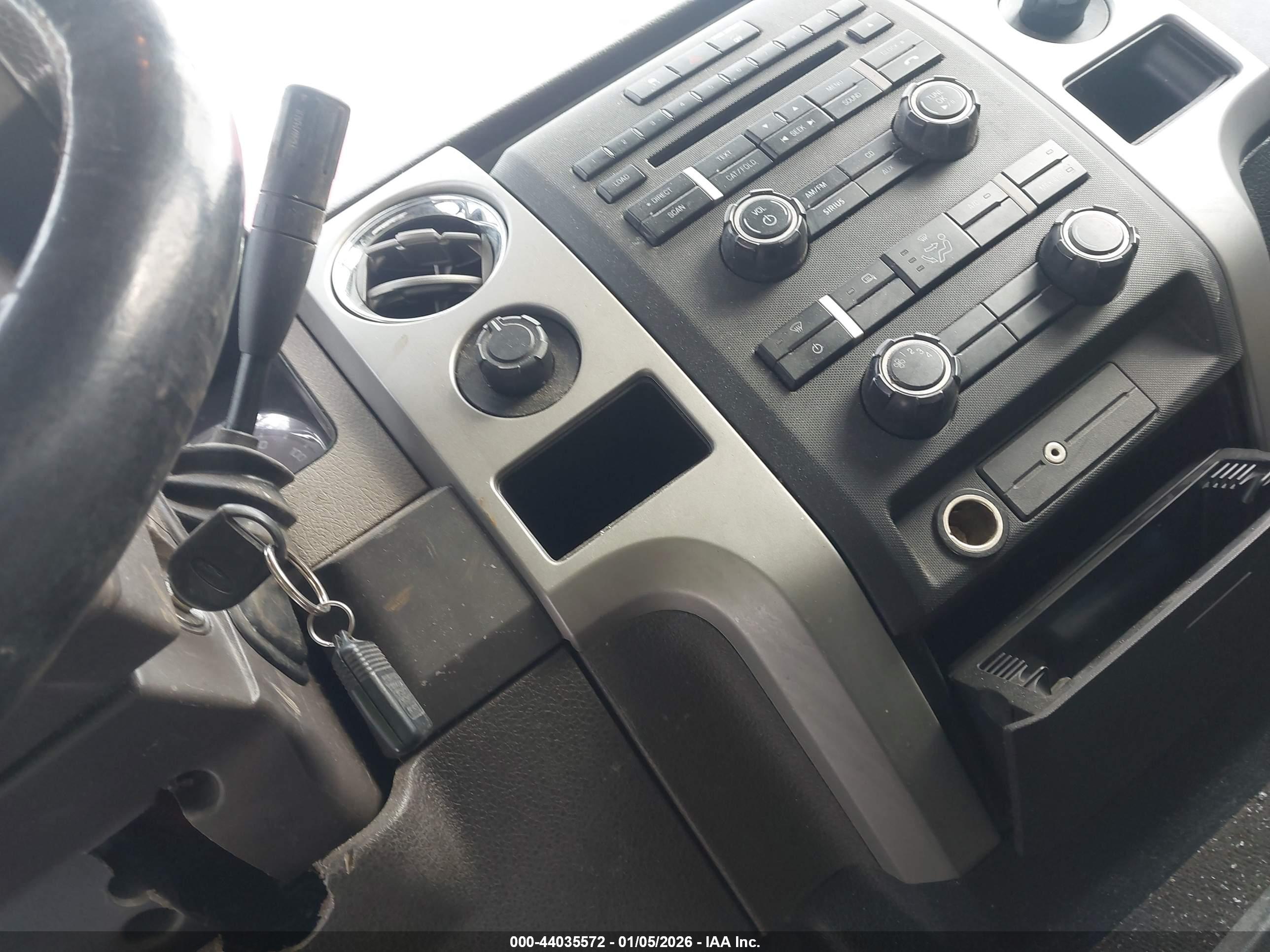 FORD F-150 image 11