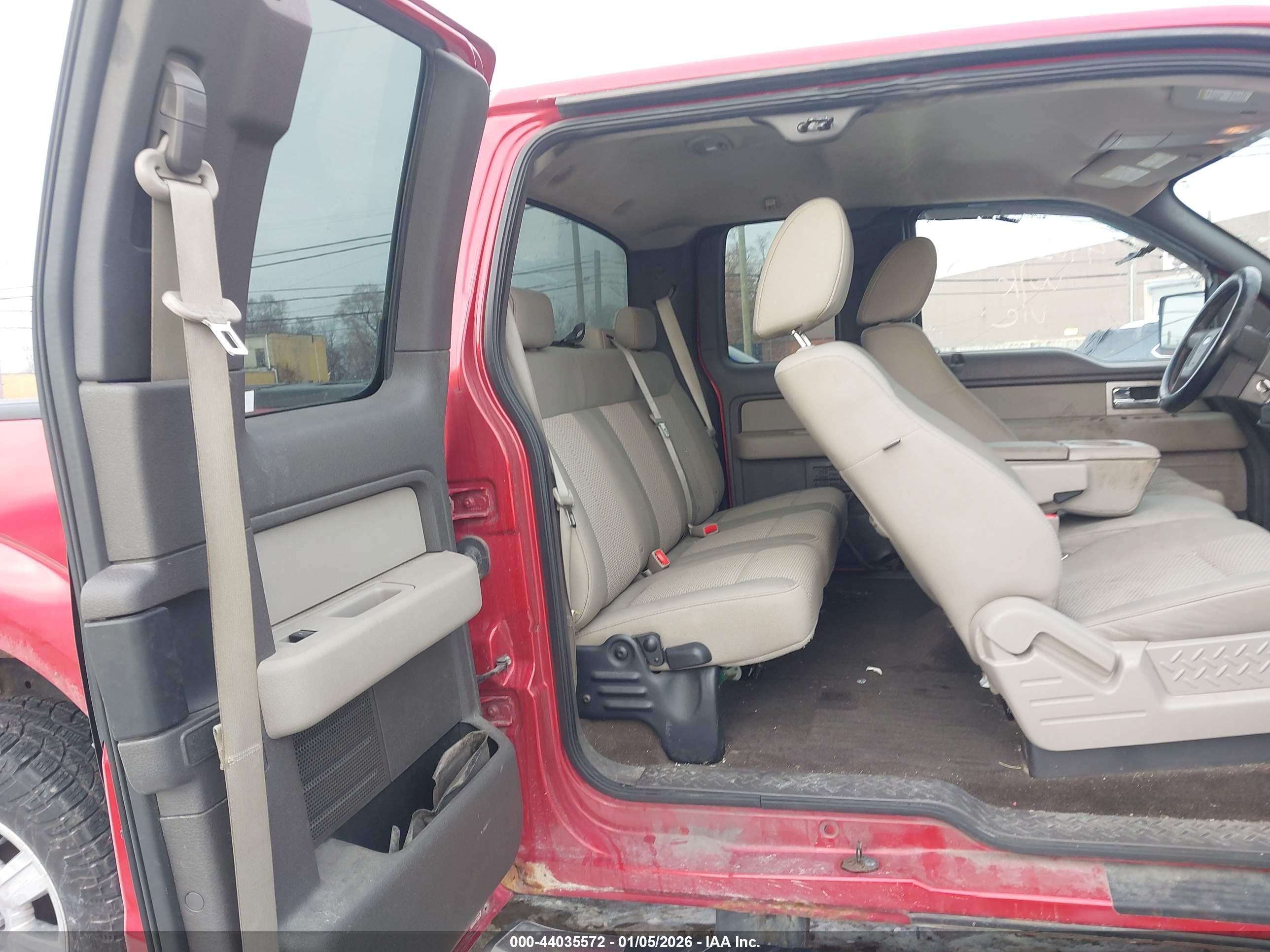 FORD F-150 image 8