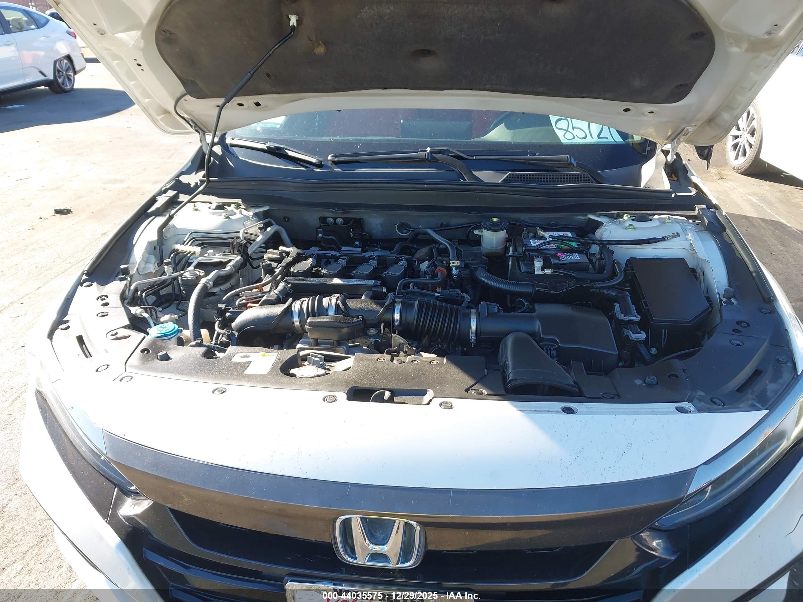 HONDA ACCORD image 10
