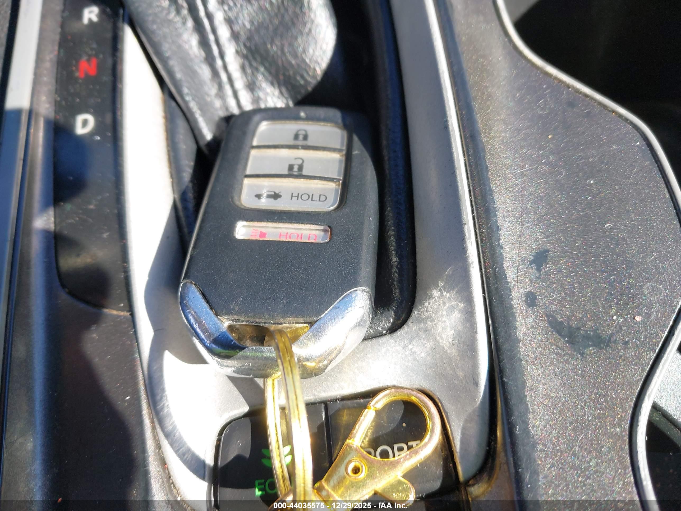HONDA ACCORD image 11