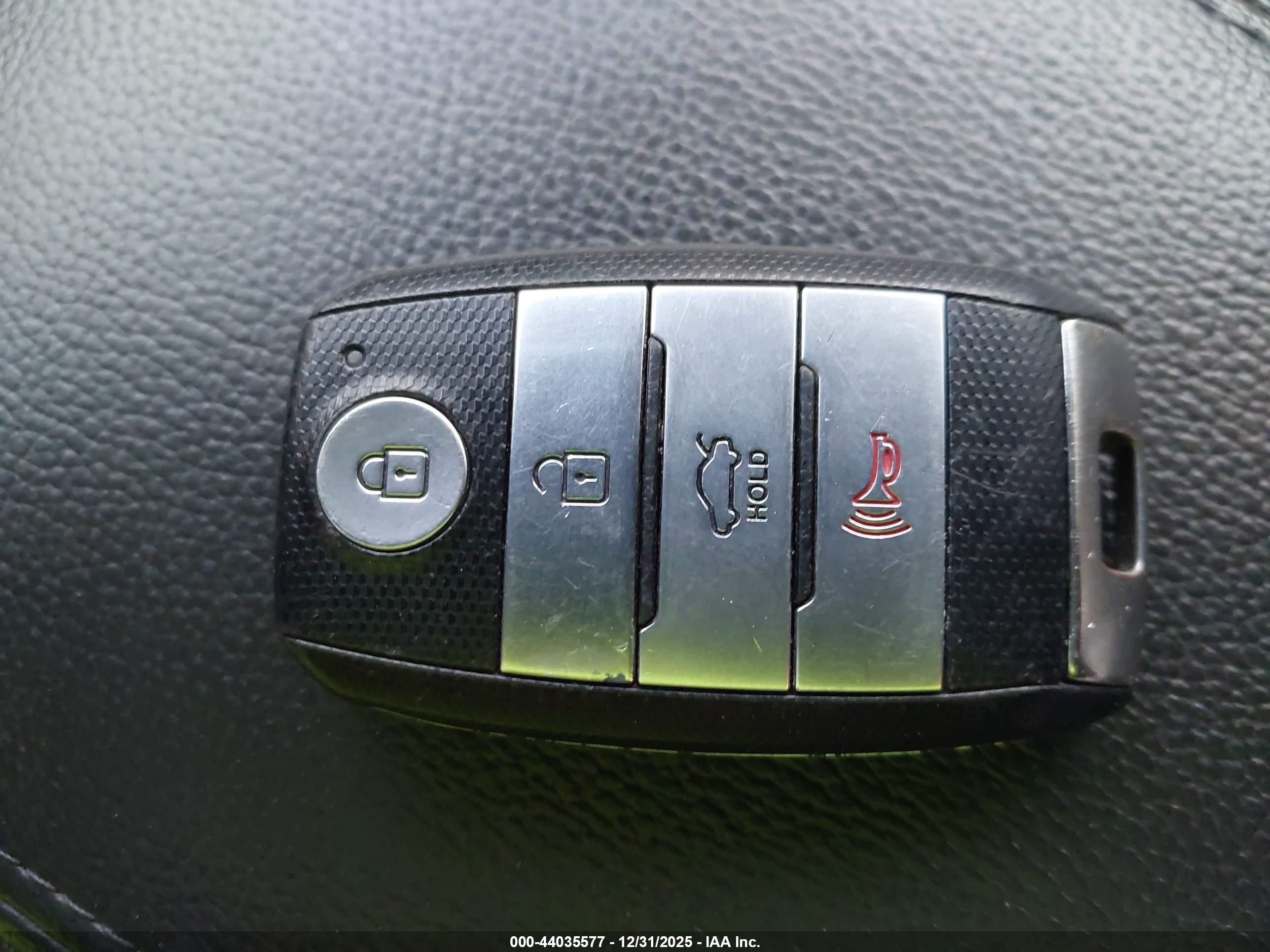 KIA OPTIMA image 11