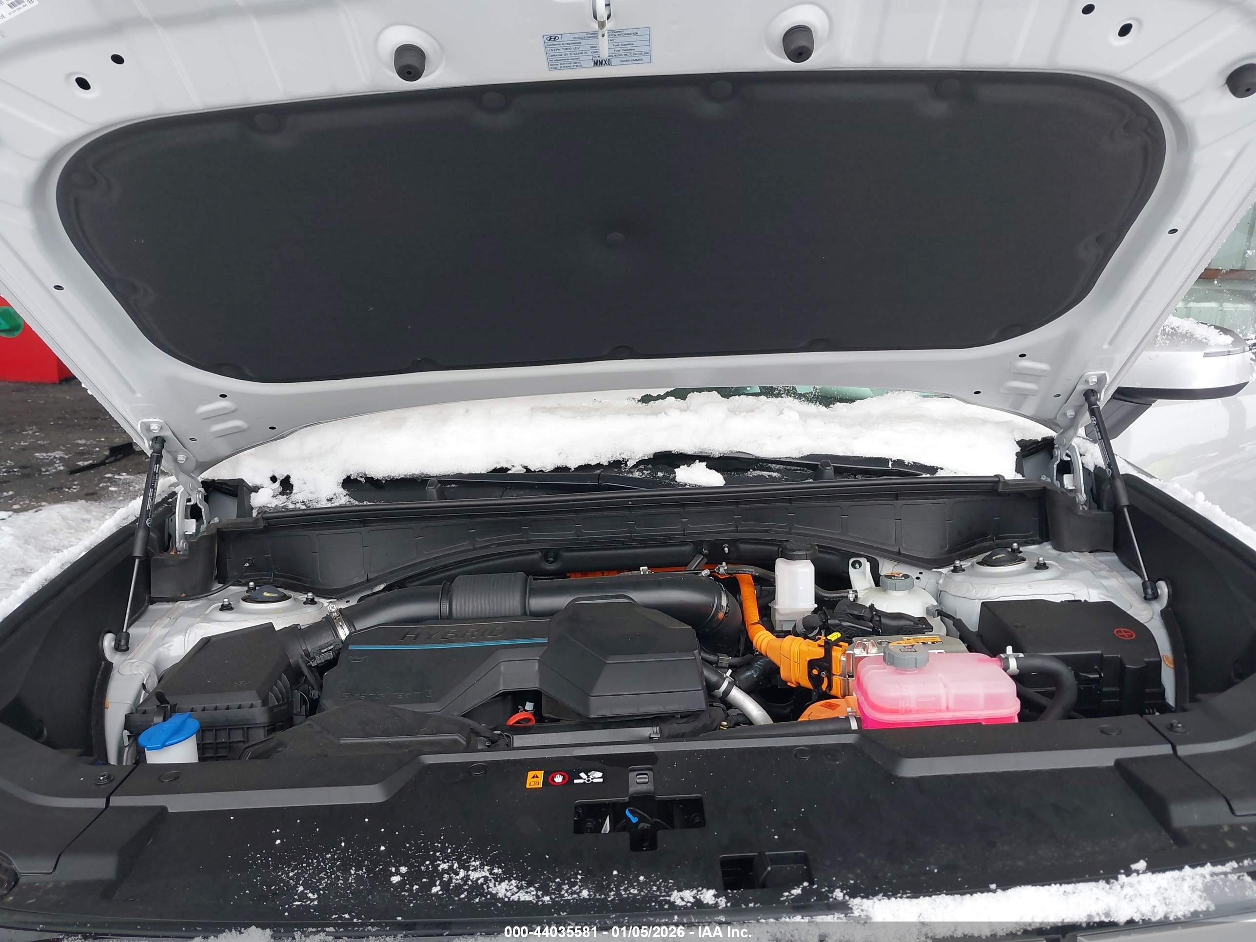 HYUNDAI SANTA image 10