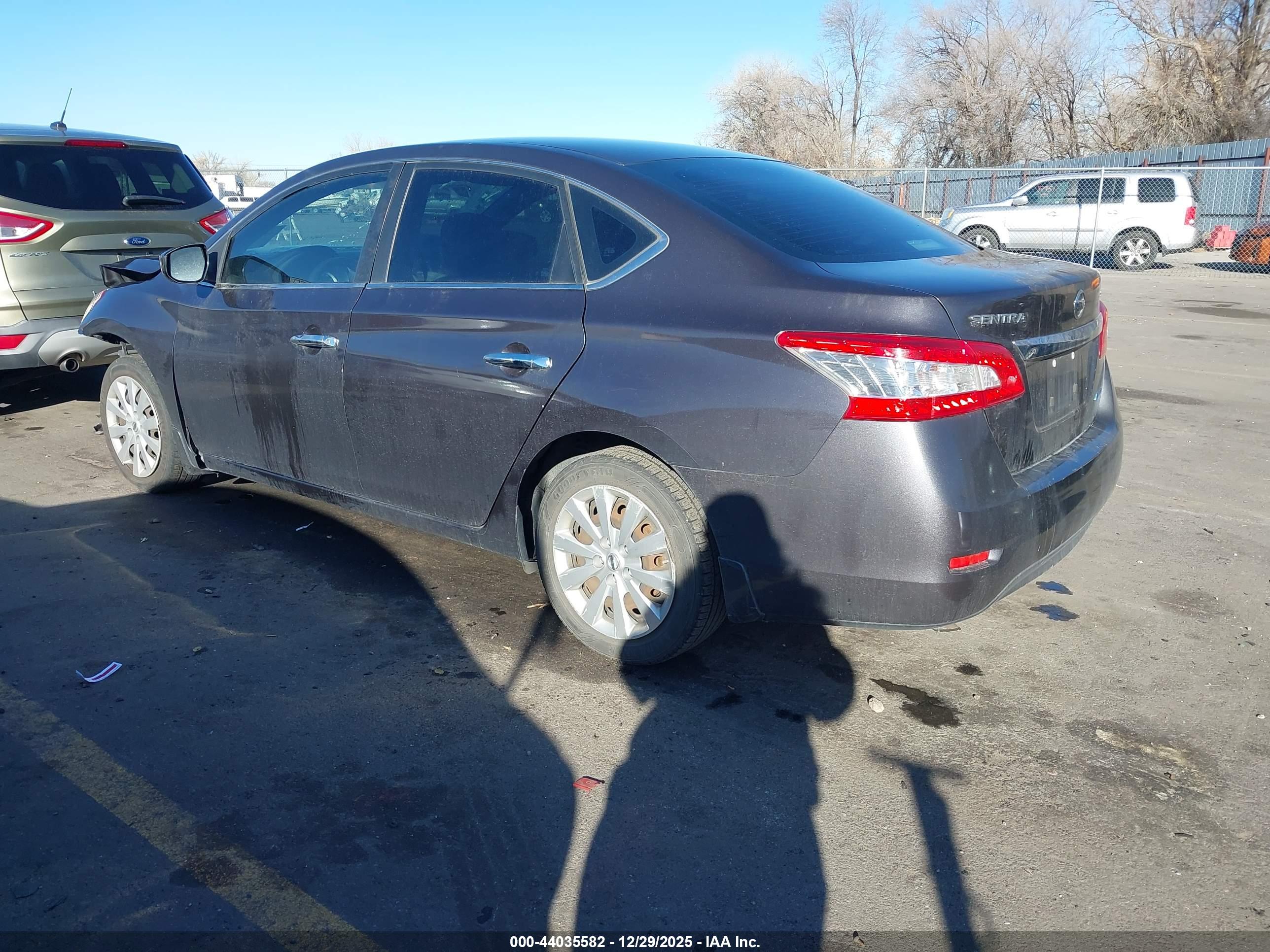 NISSAN SENTRA image 3