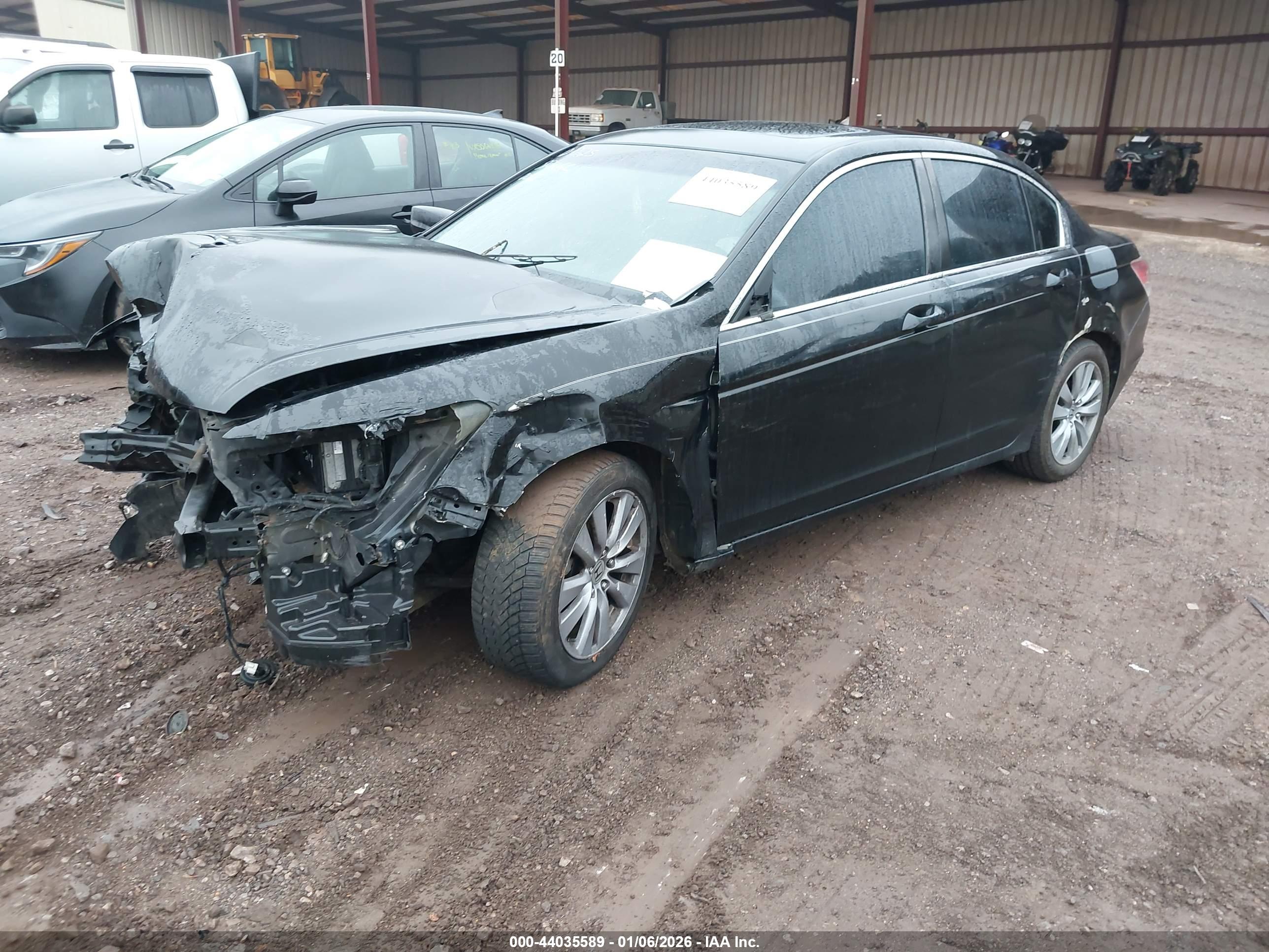 HONDA ACCORD image 2