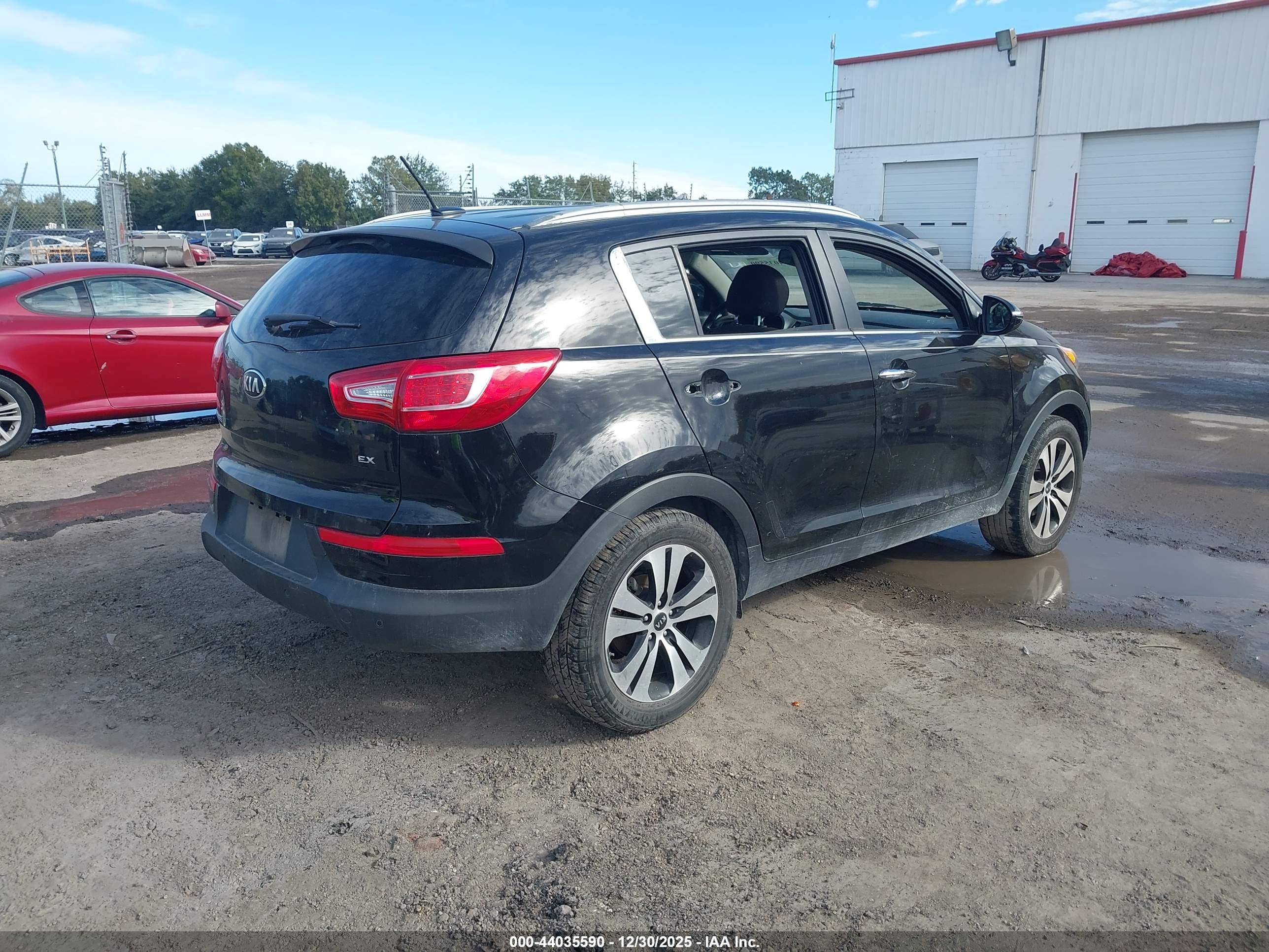 KIA SPORTAGE image 4