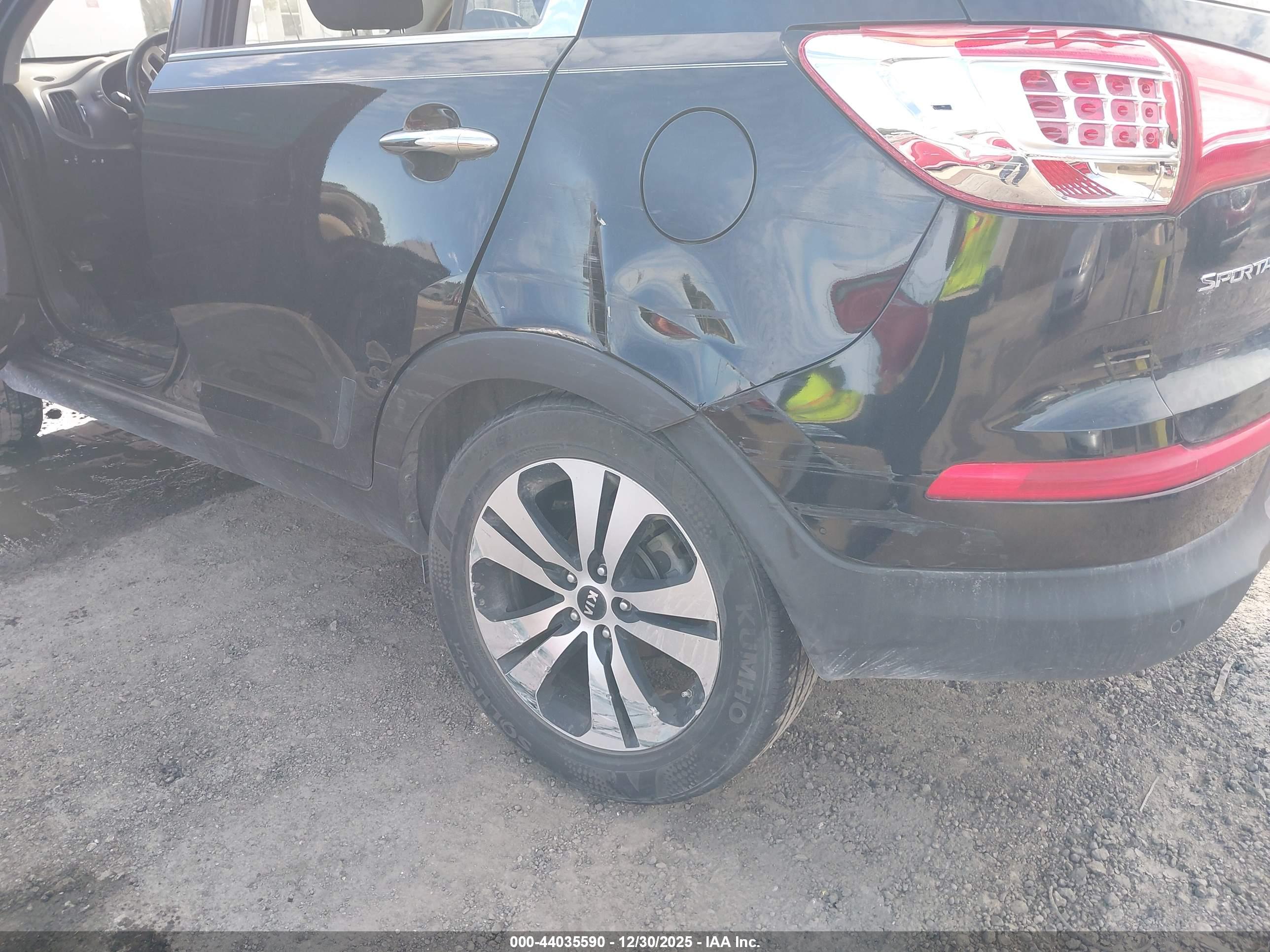 KIA SPORTAGE image 6