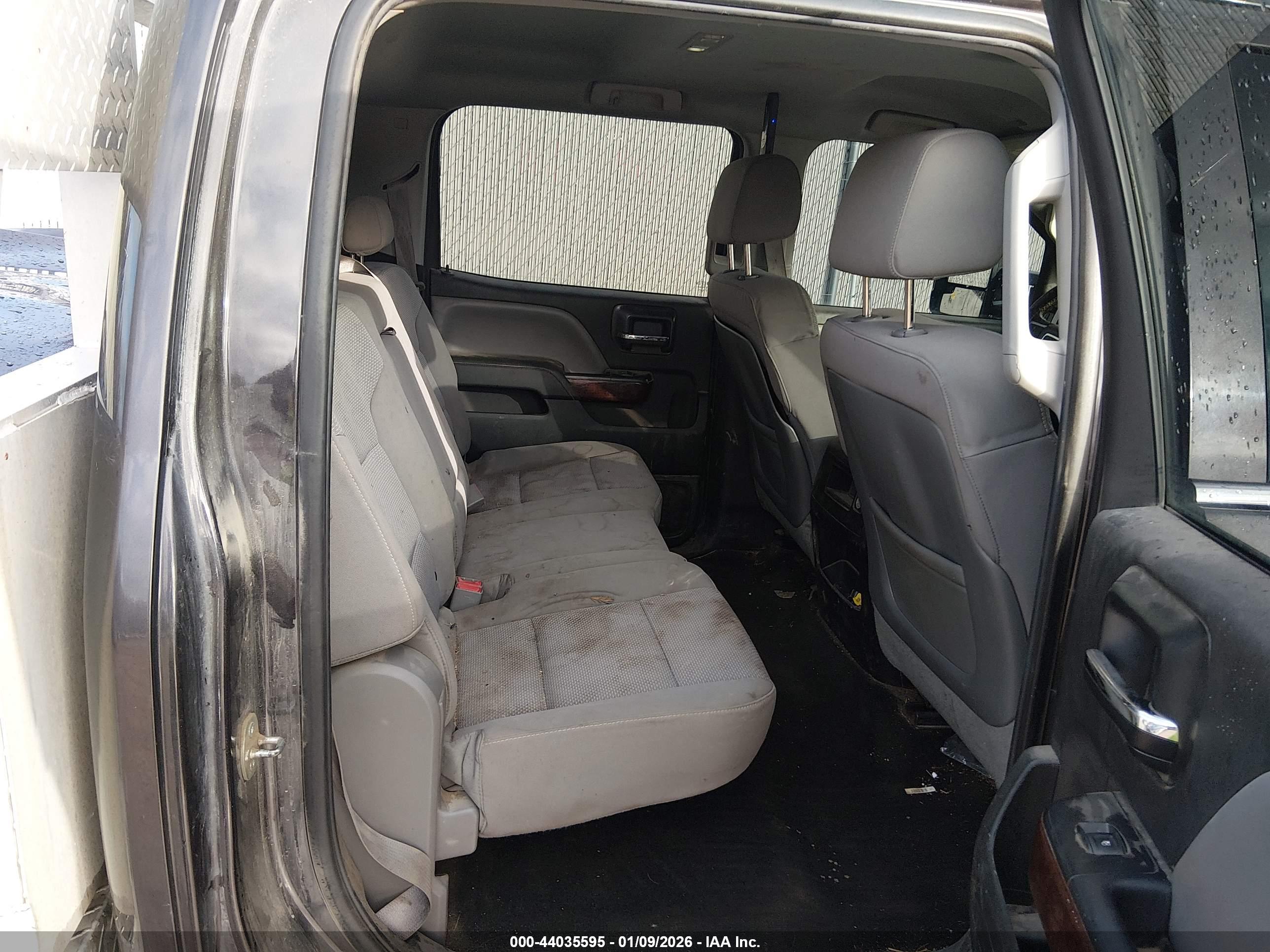 GMC SIERRA image 7