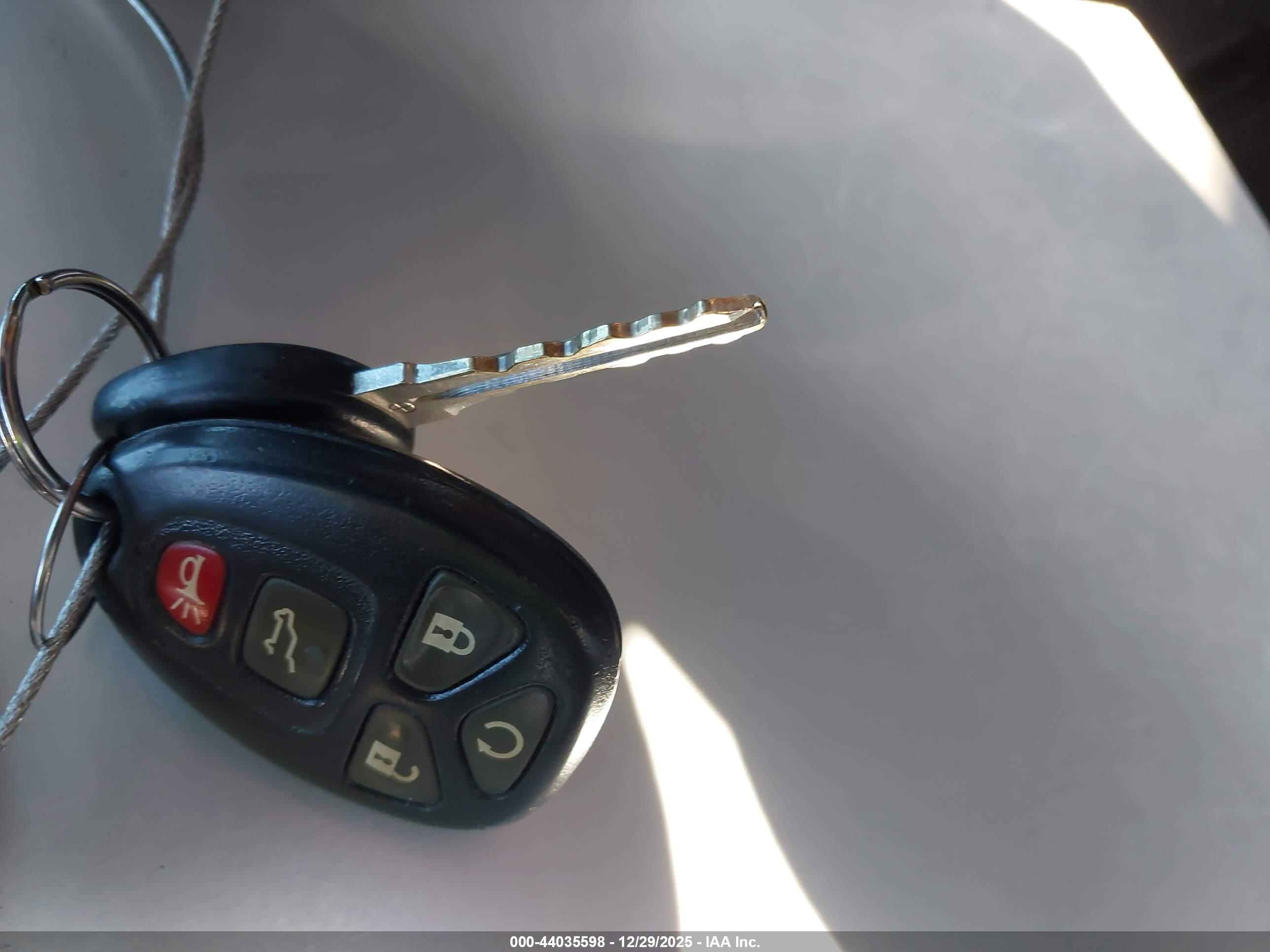 BUICK ENCLAVE image 11
