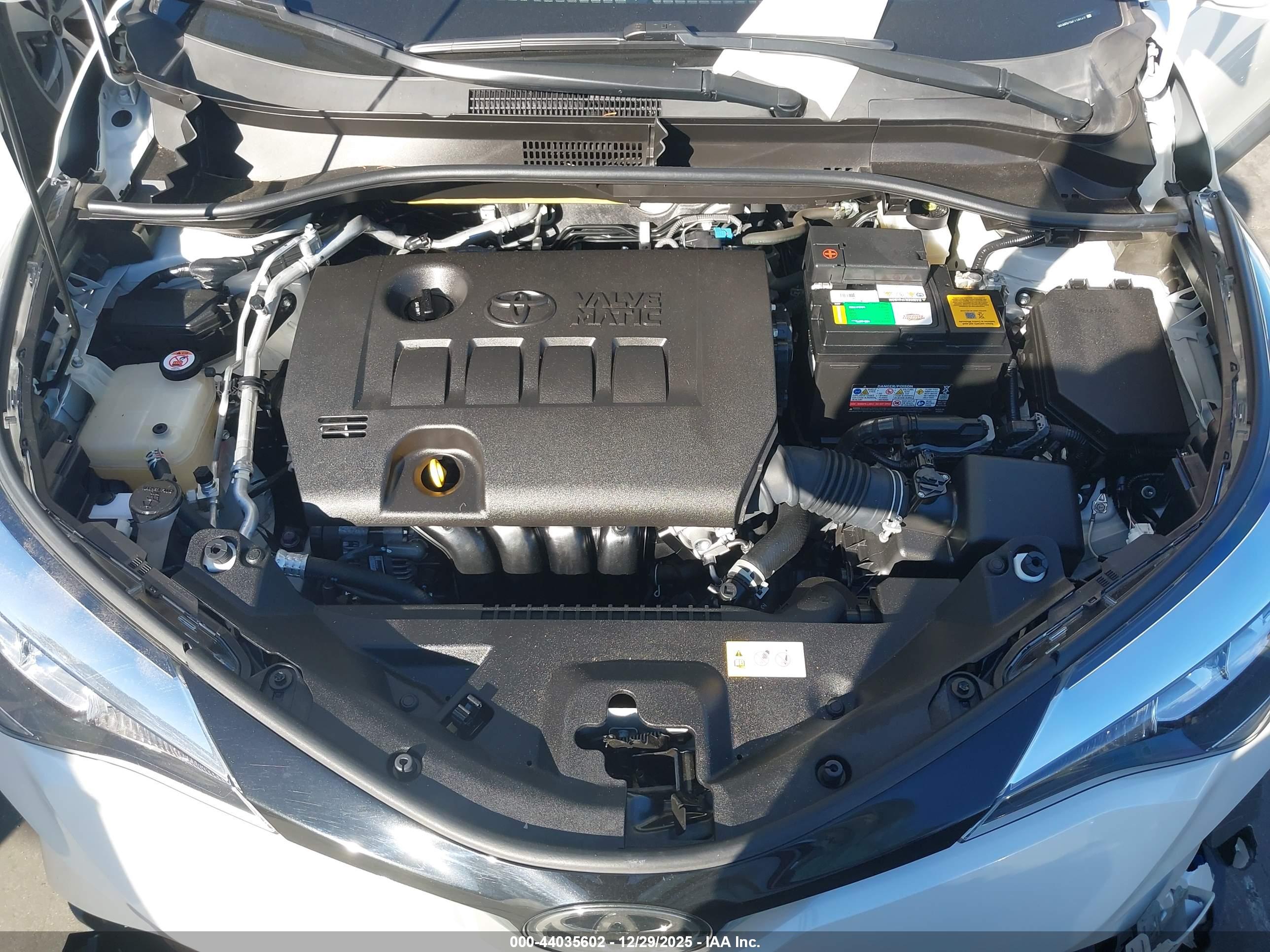 TOYOTA C-HR image 10