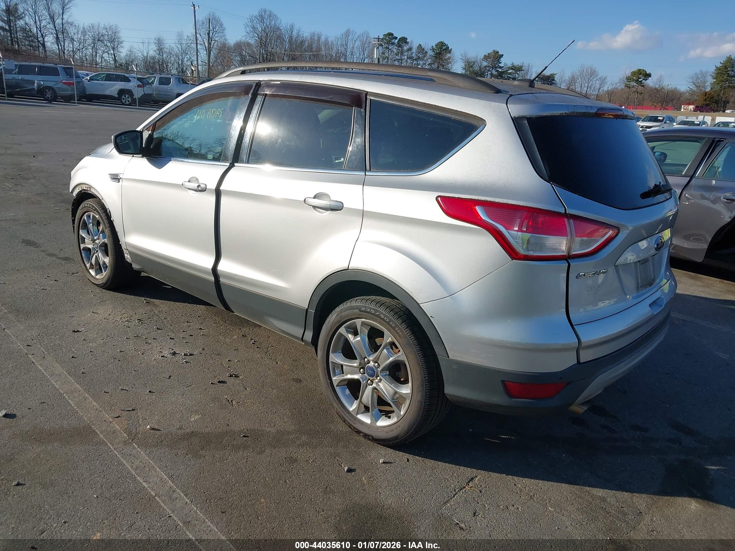 FORD ESCAPE image 3