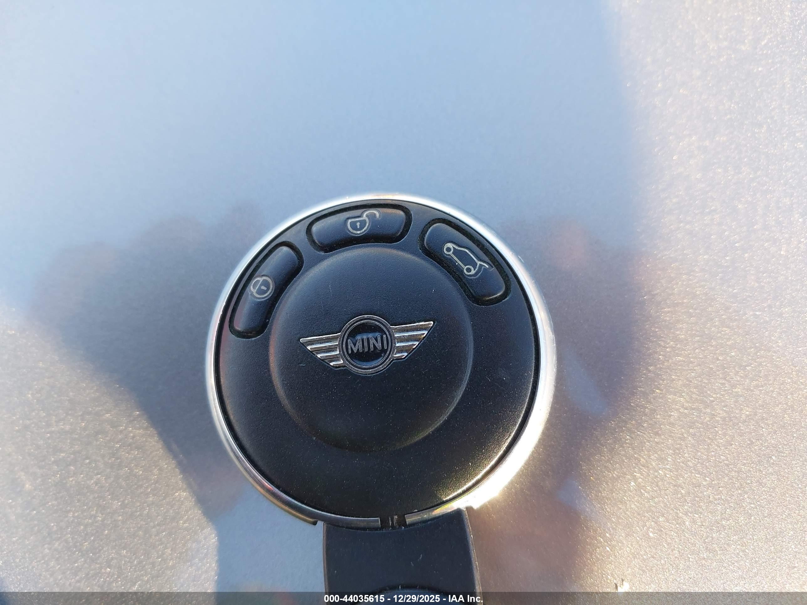 MINI COOPER image 11