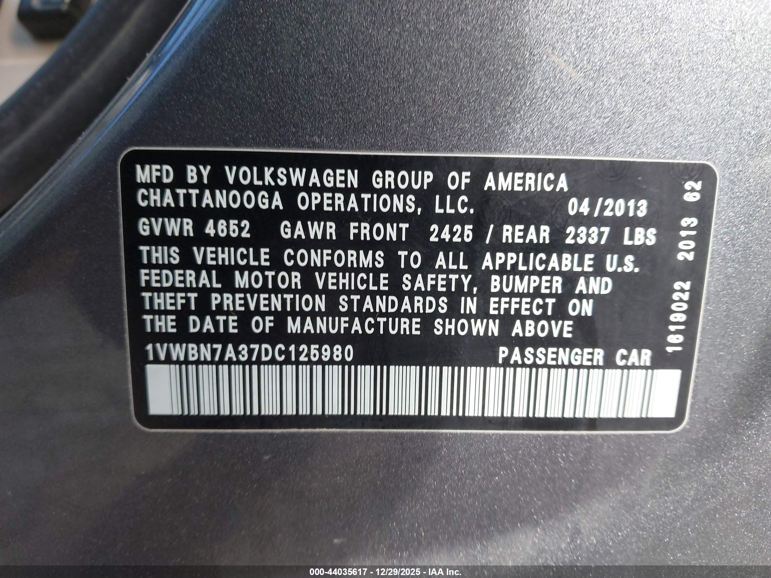 VOLKSWAGEN PASSAT image 9