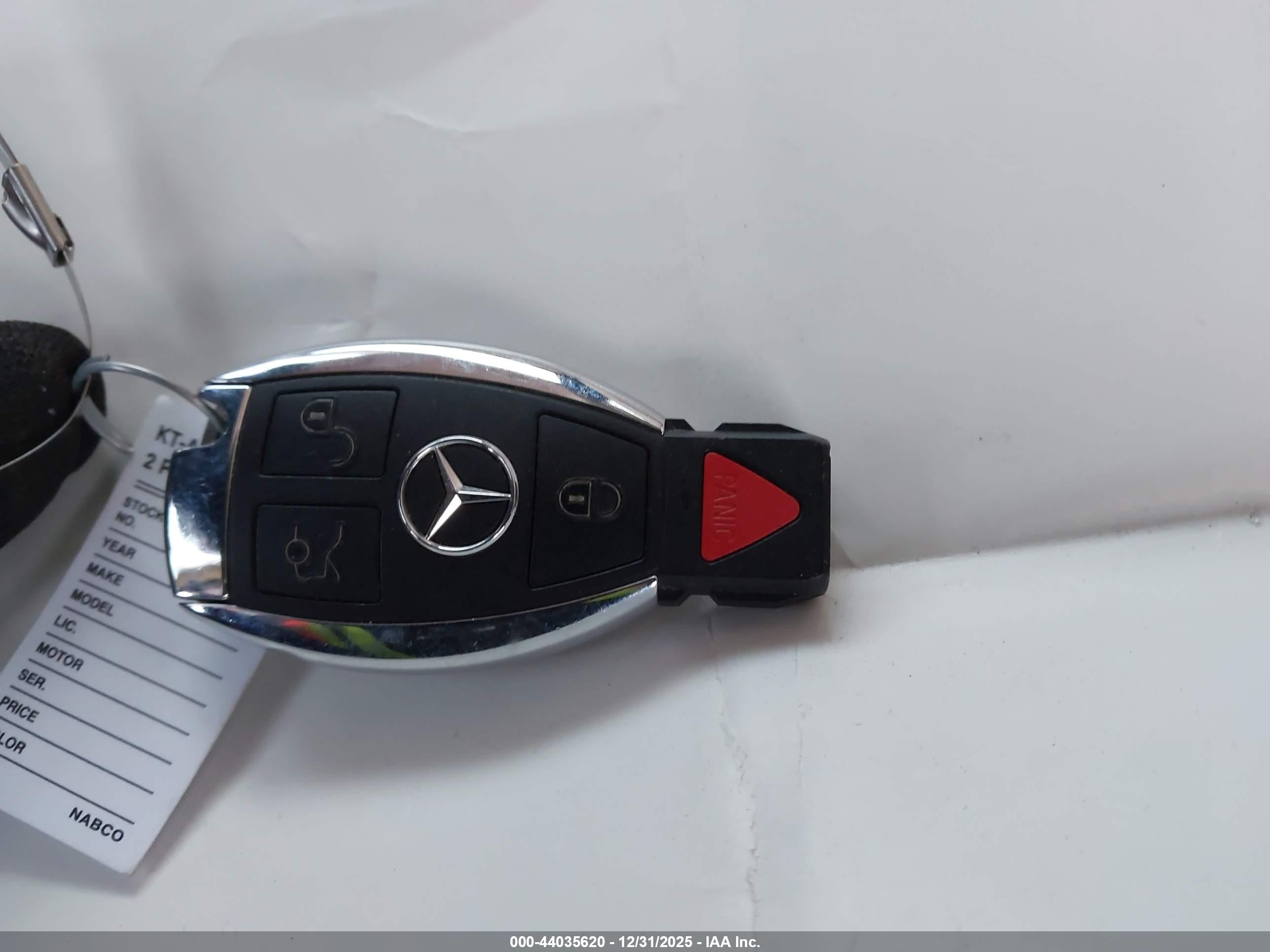 MERCEDES-BENZ GLA image 11