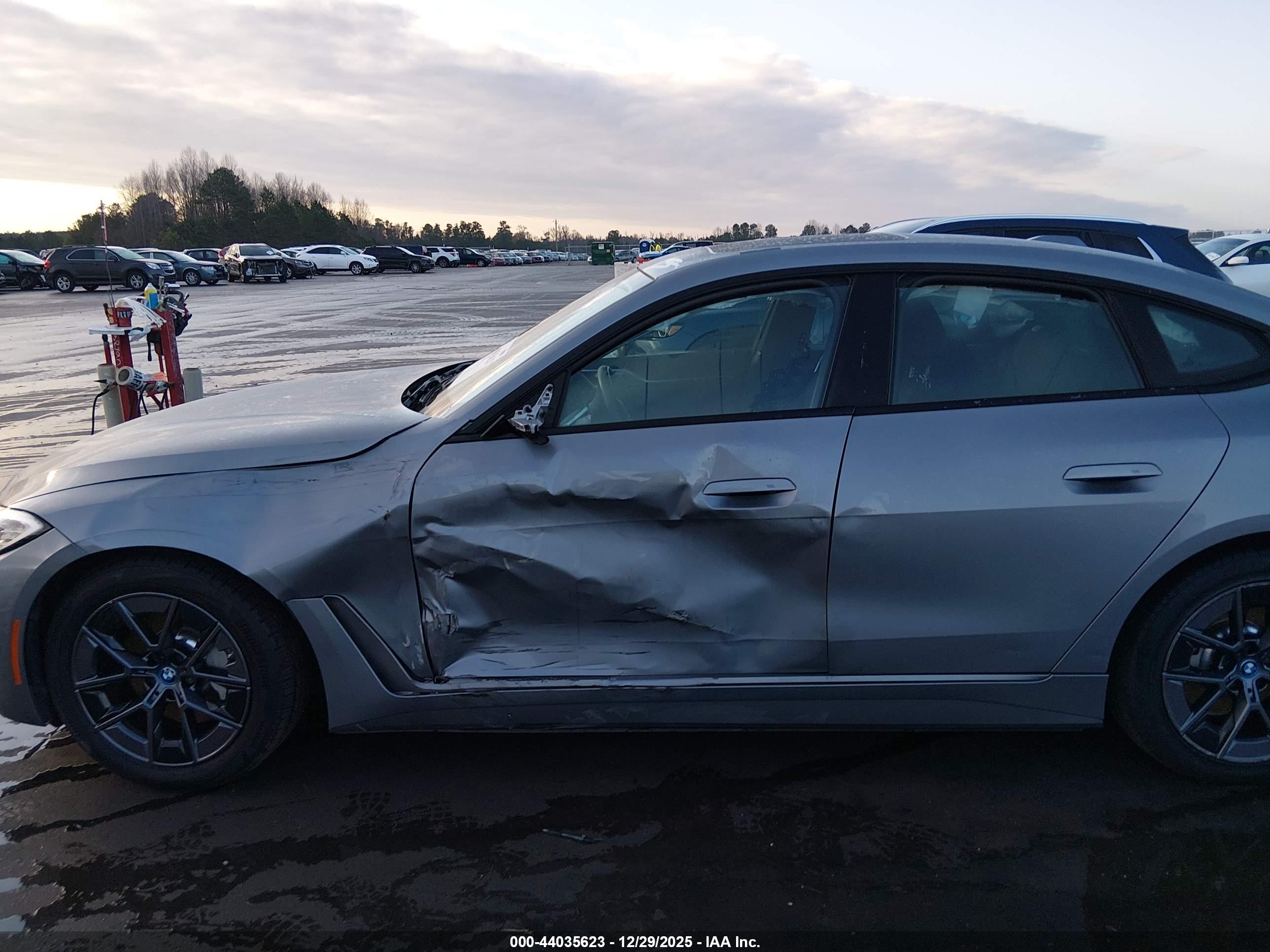BMW I4 image 6