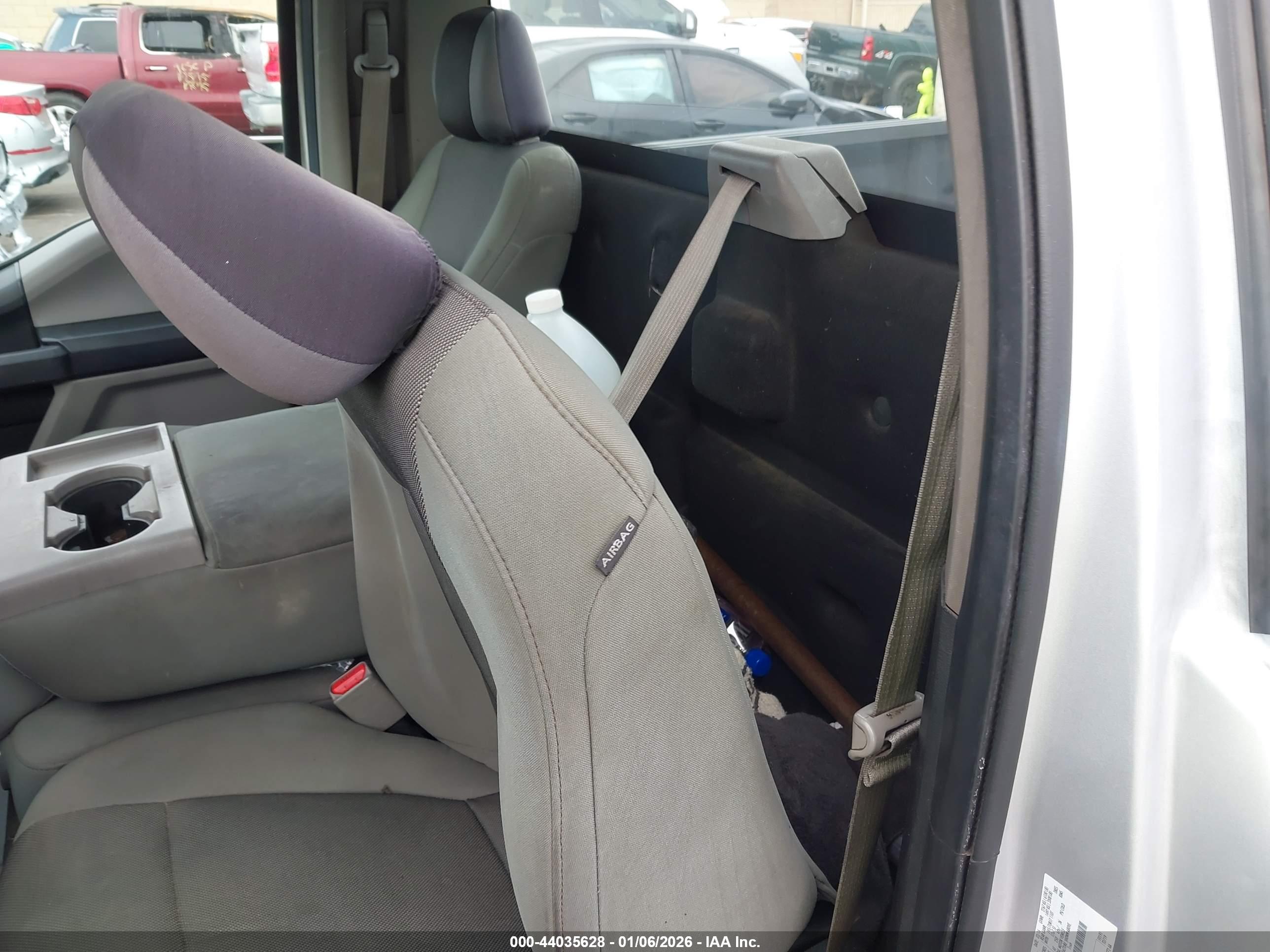 FORD F-150 image 8