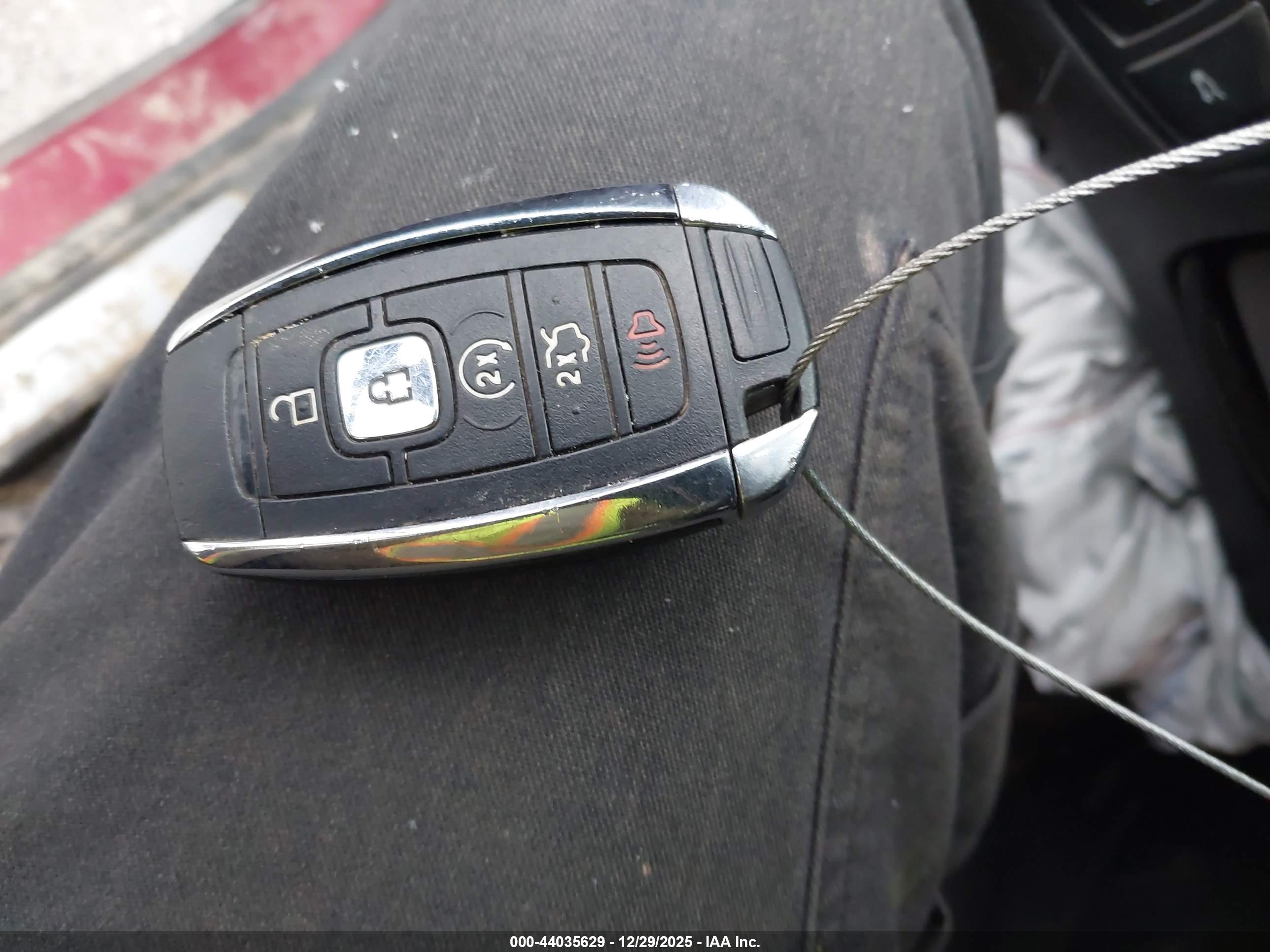 LINCOLN MKC image 11