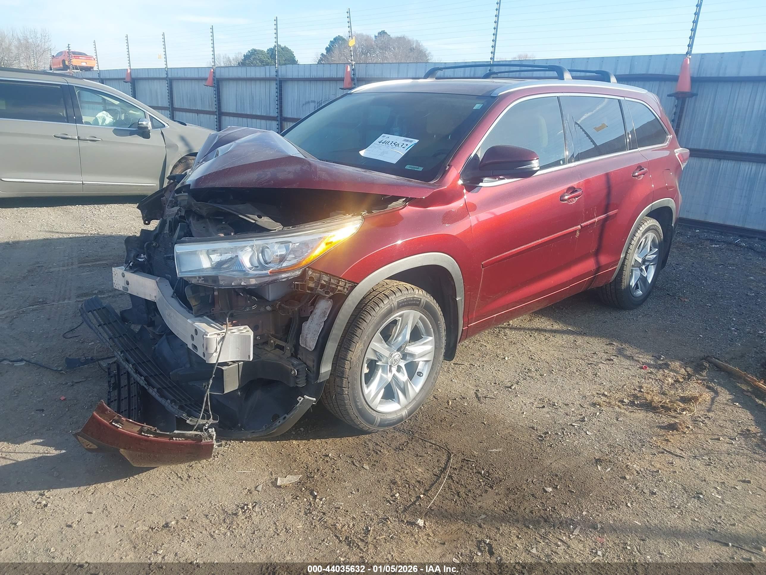 TOYOTA HIGHLANDER image 2