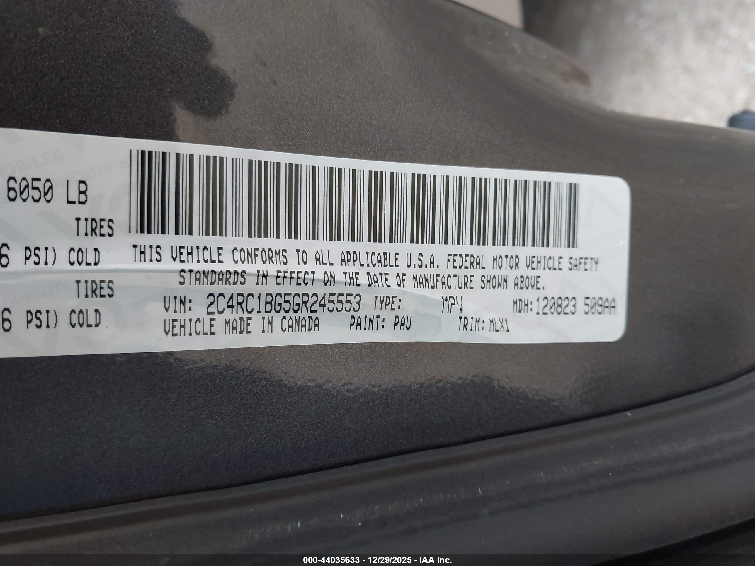 CHRYSLER TOWN image 9