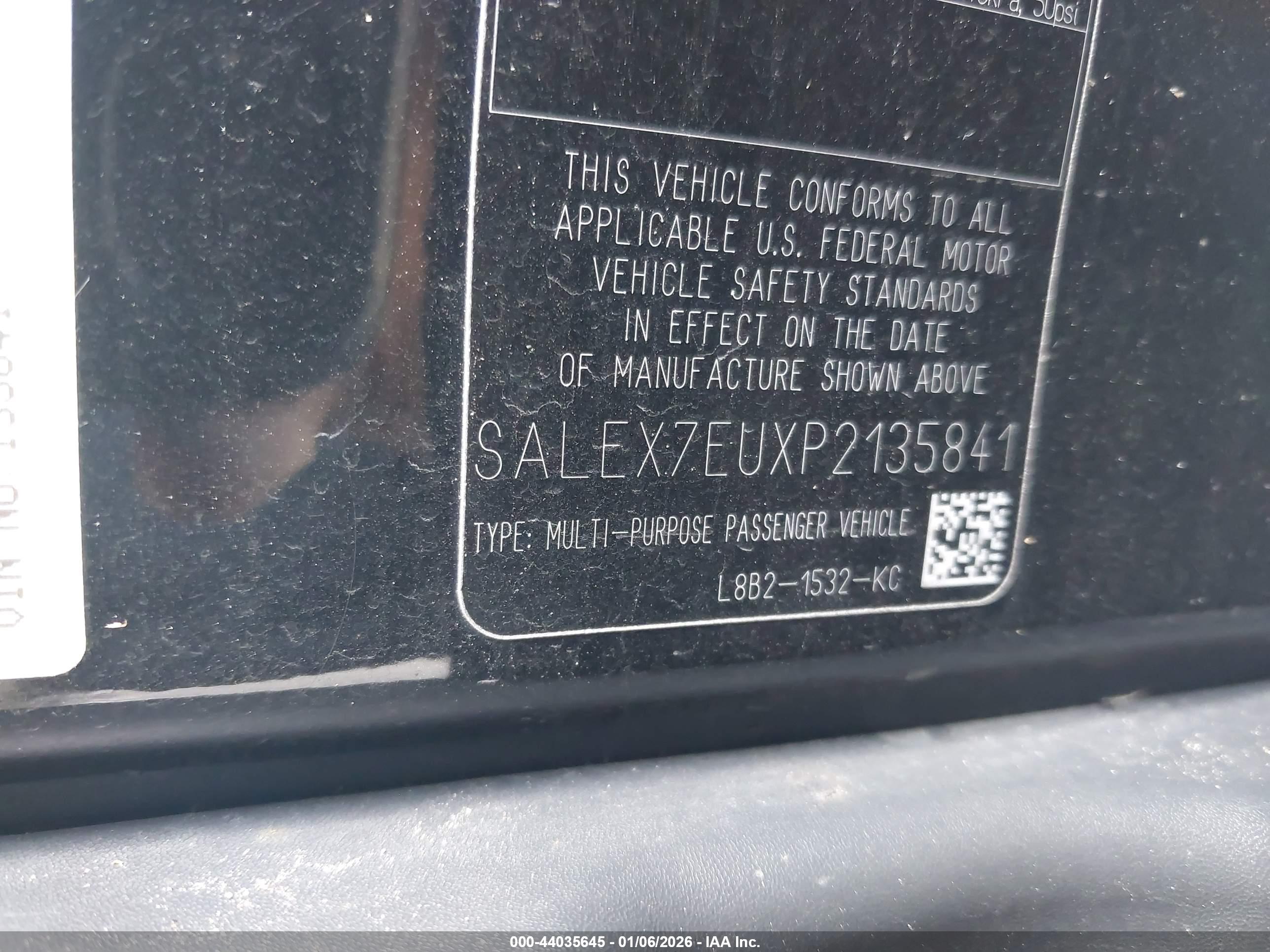 LAND ROVER image 9