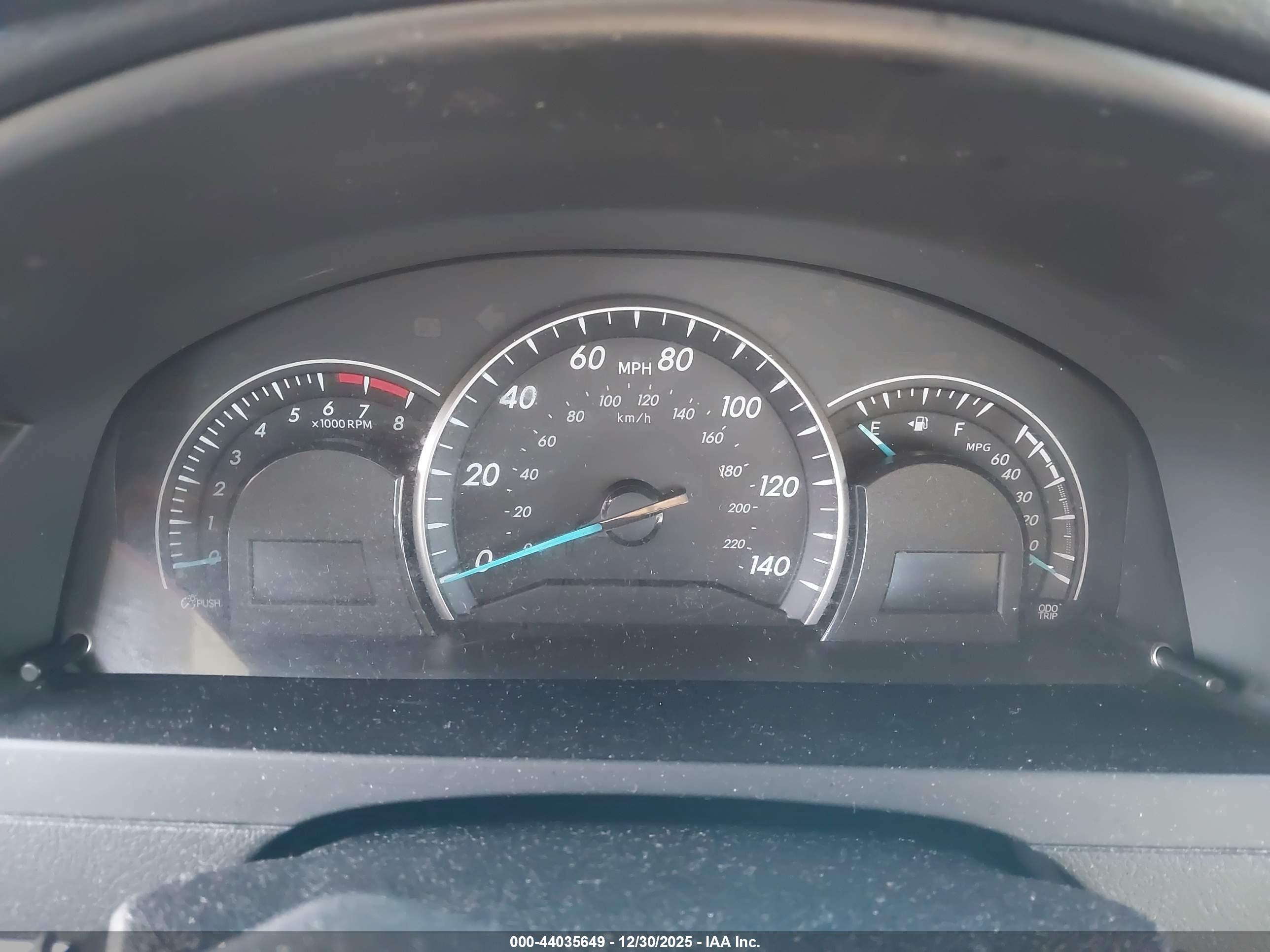 TOYOTA CAMRY image 7