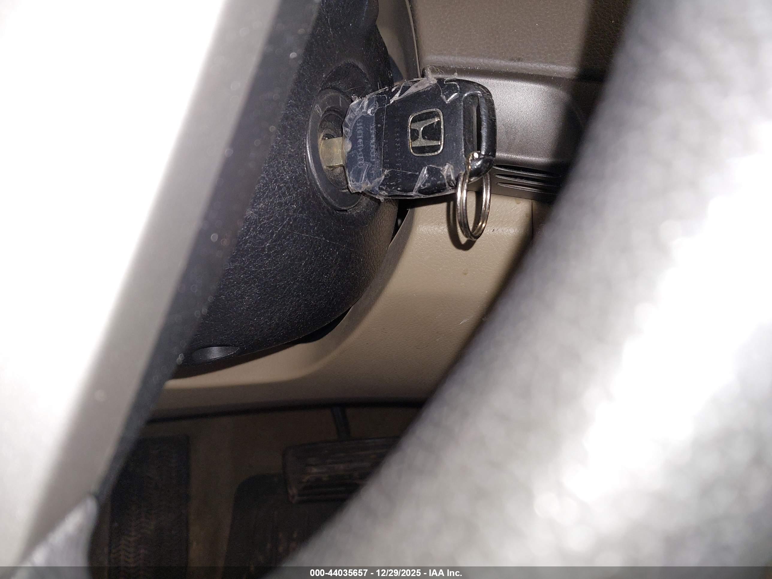 HONDA ACCORD image 11