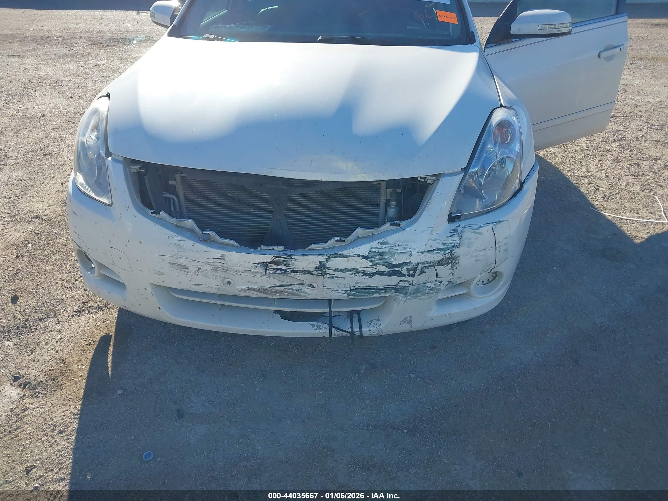 NISSAN ALTIMA image 6