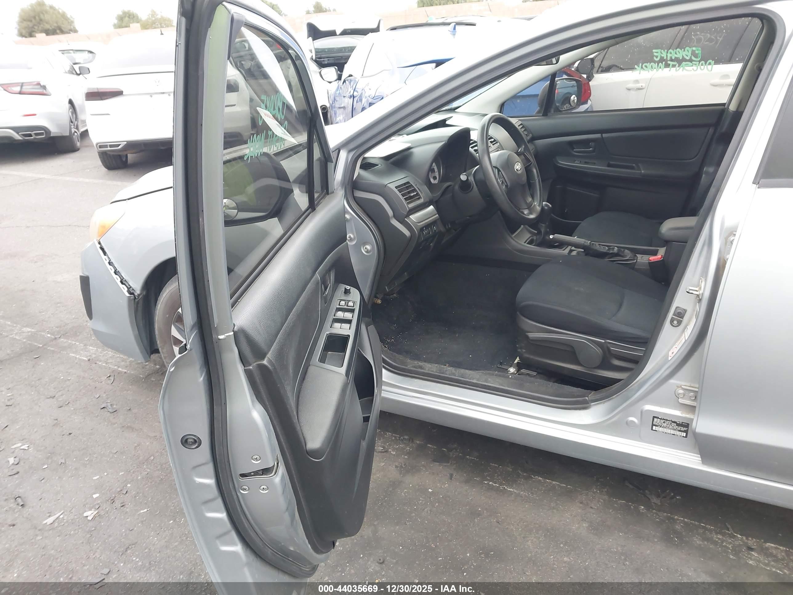 SUBARU IMPREZA image 5