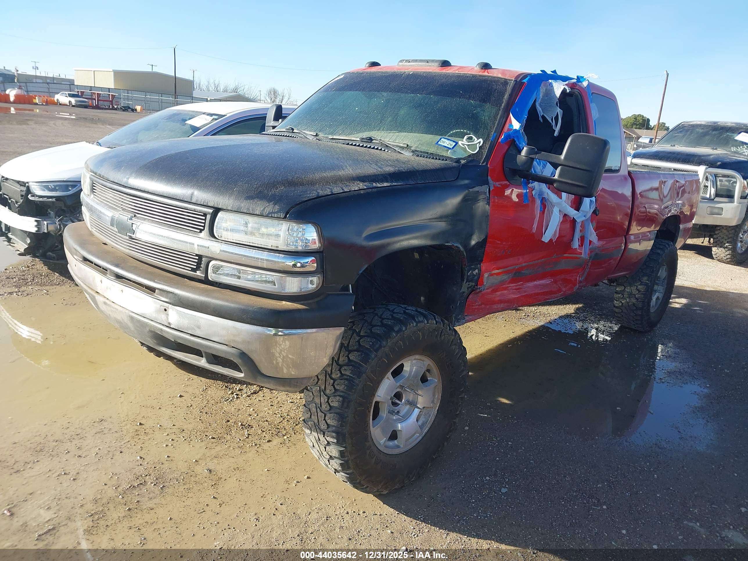 CHEVROLET SILVERADO image 2