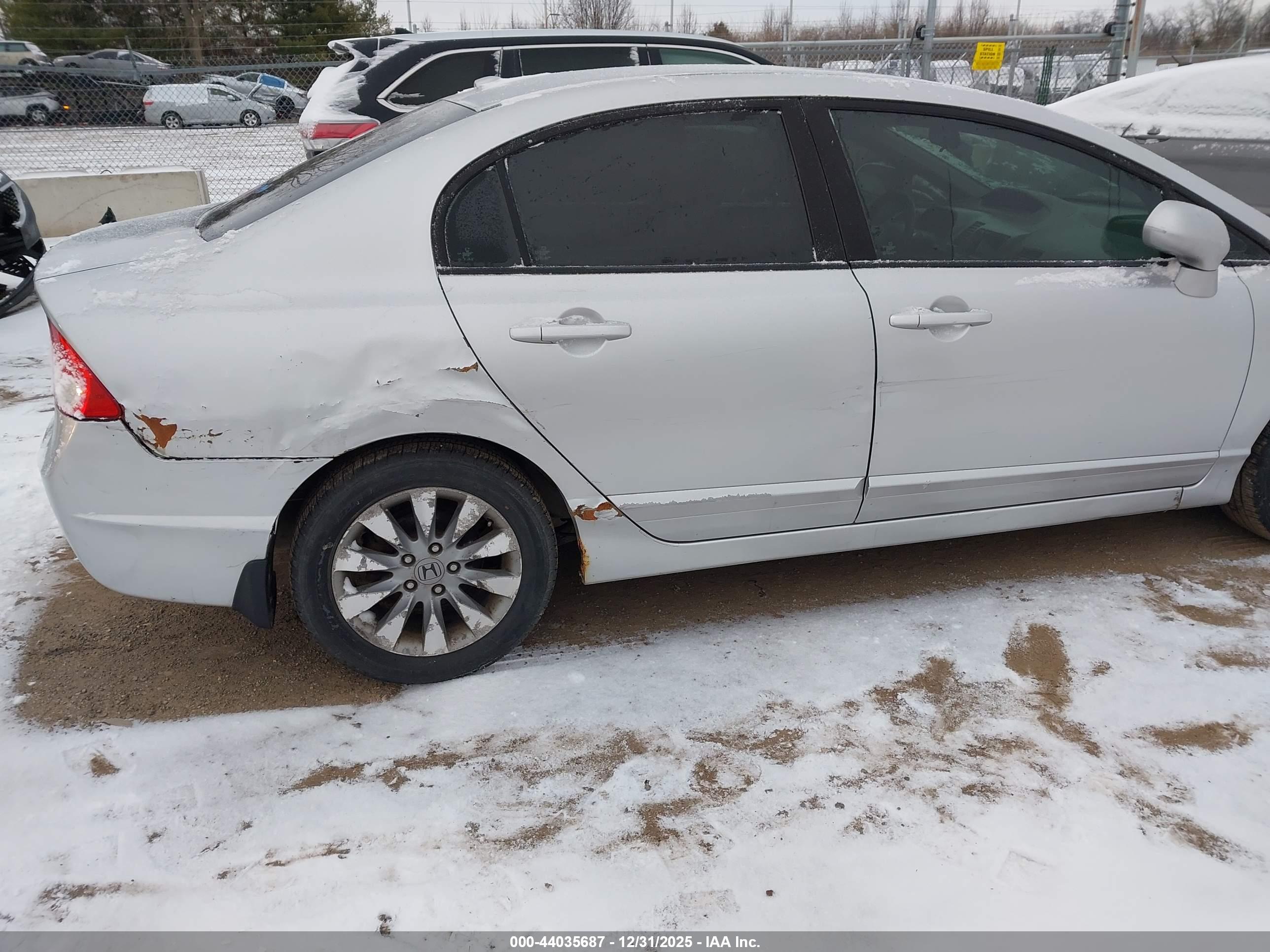 HONDA CIVIC image 6