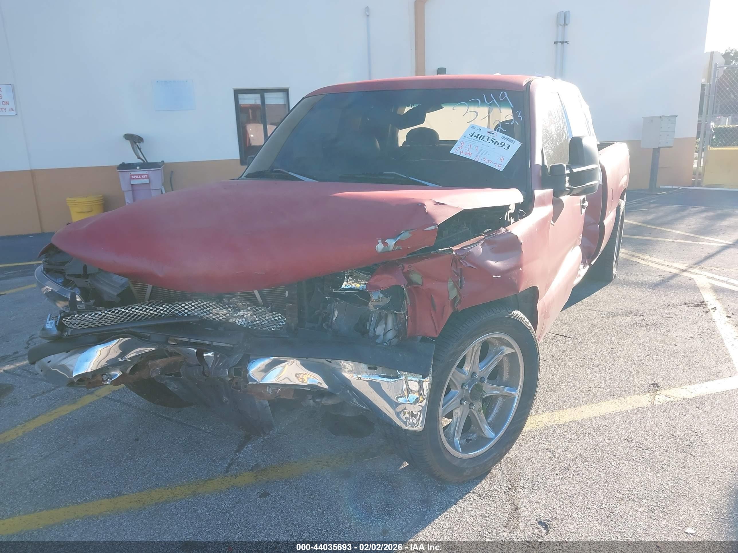 CHEVROLET SILVERADO image 6