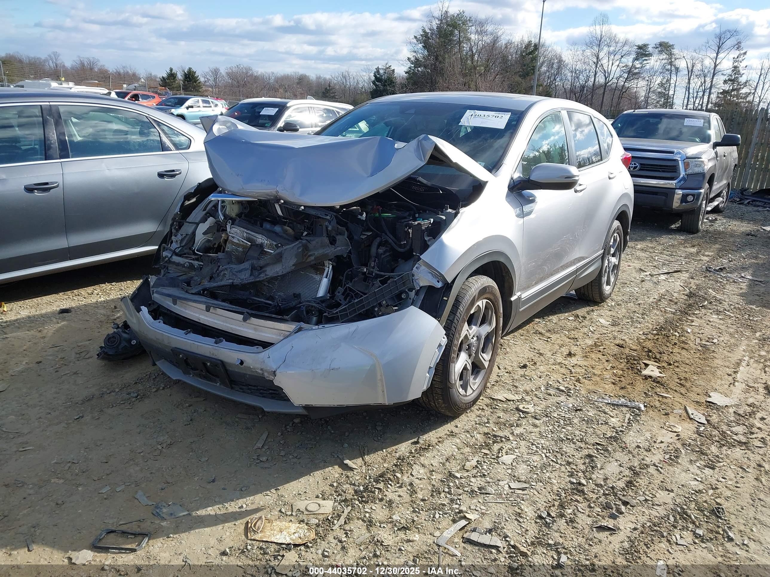 HONDA CR-V image 2