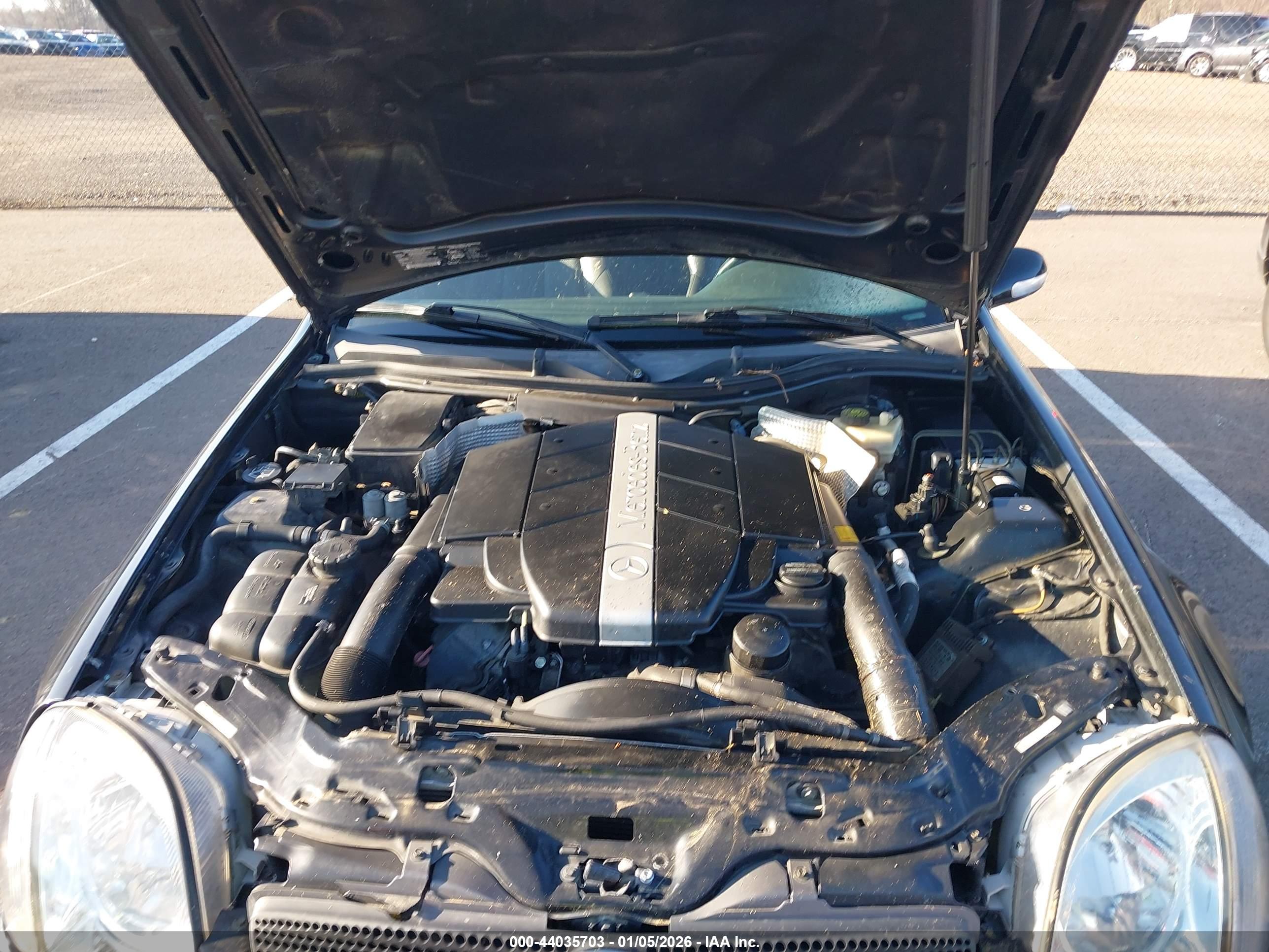 MERCEDES-BENZ SLK image 10