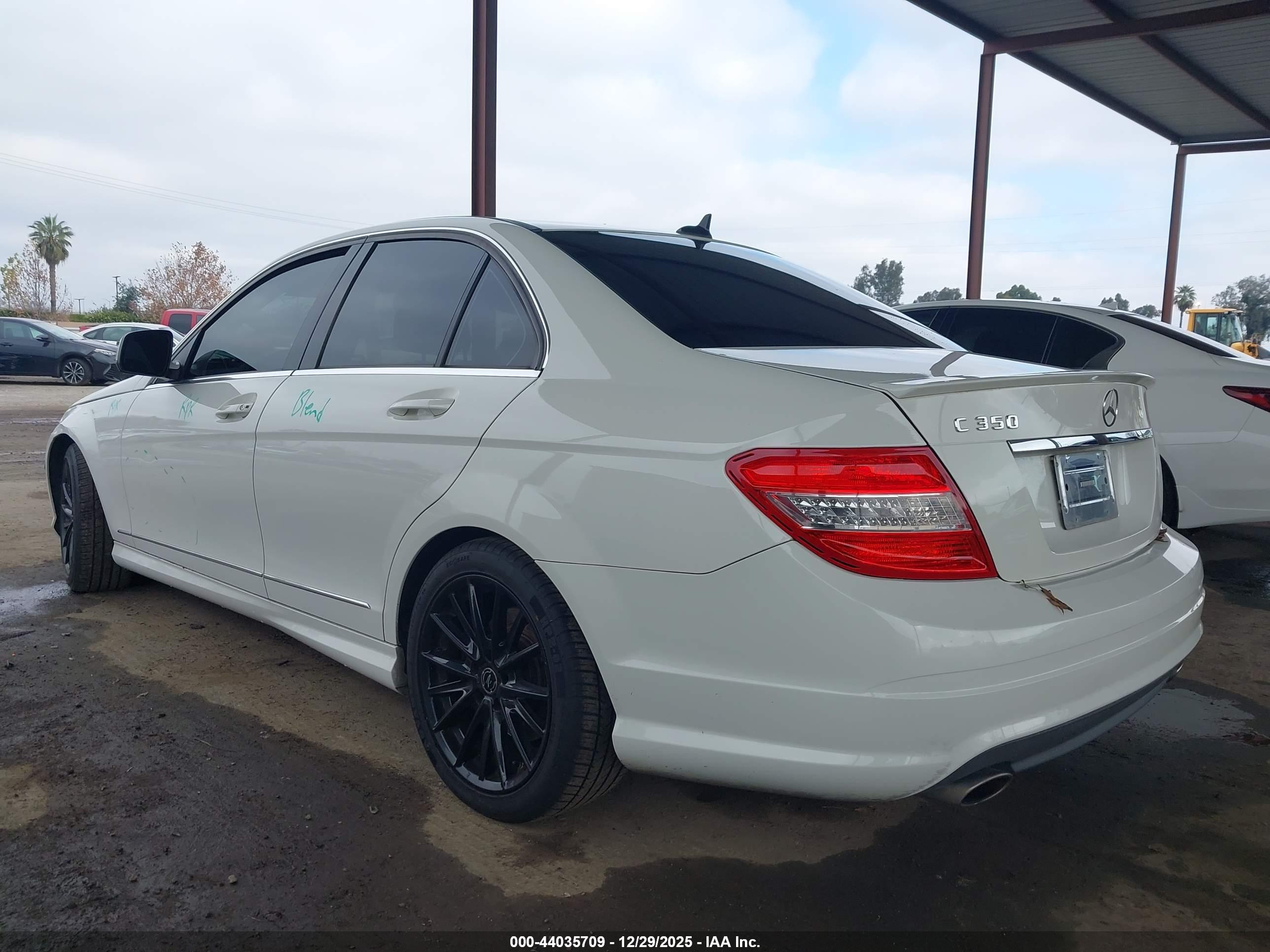 MERCEDES-BENZ C image 3