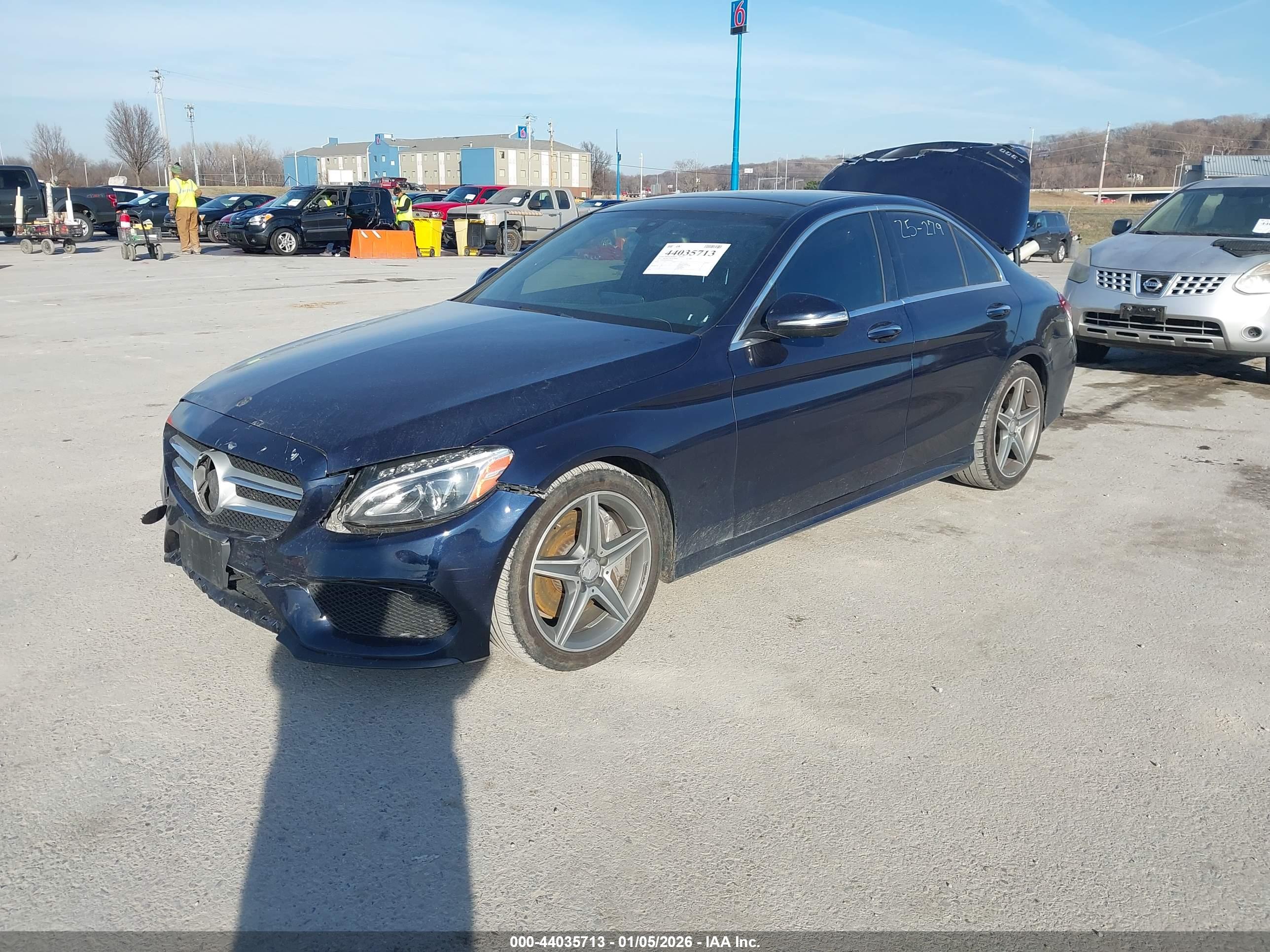 MERCEDES-BENZ C image 2