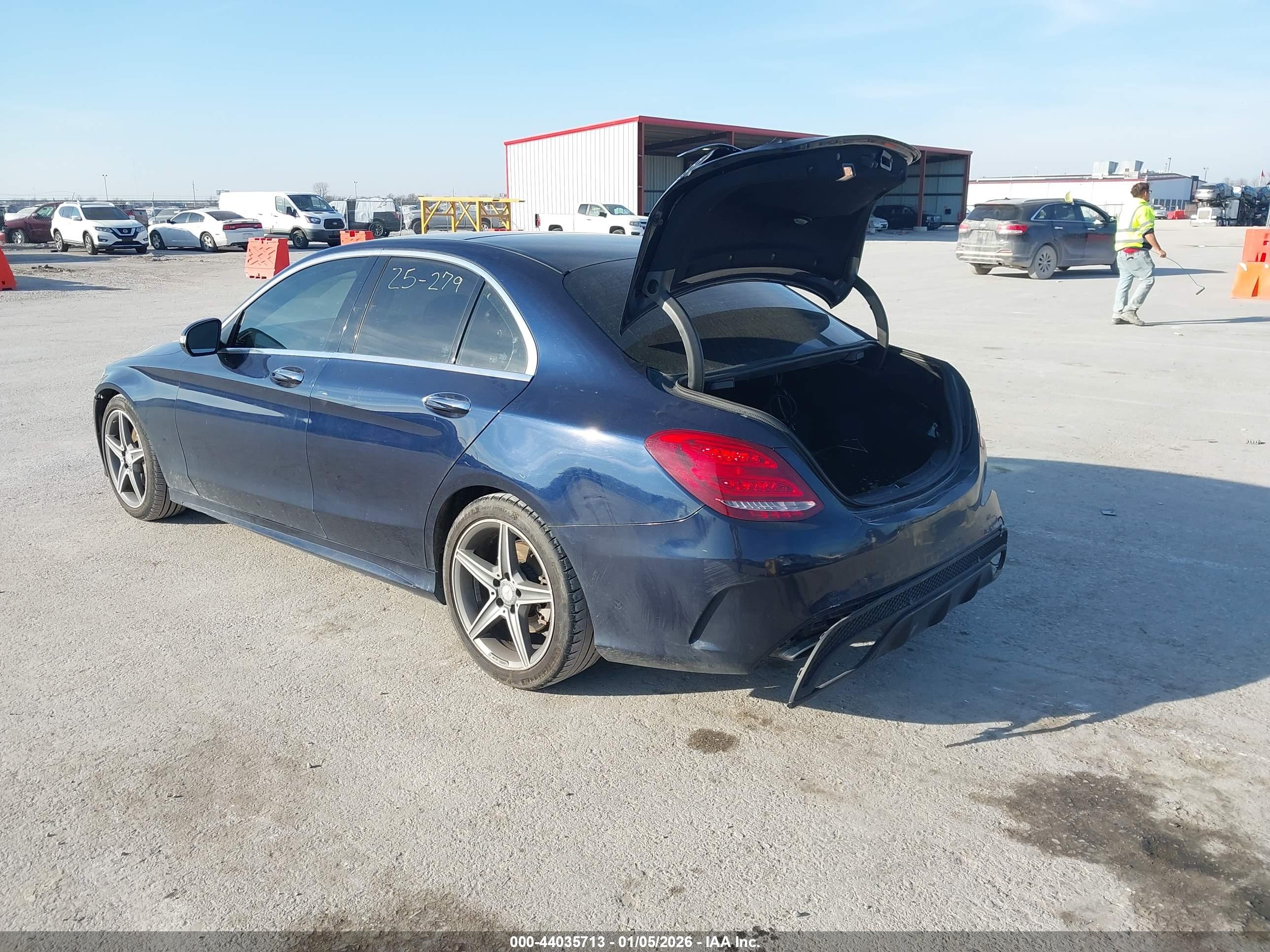MERCEDES-BENZ C image 3