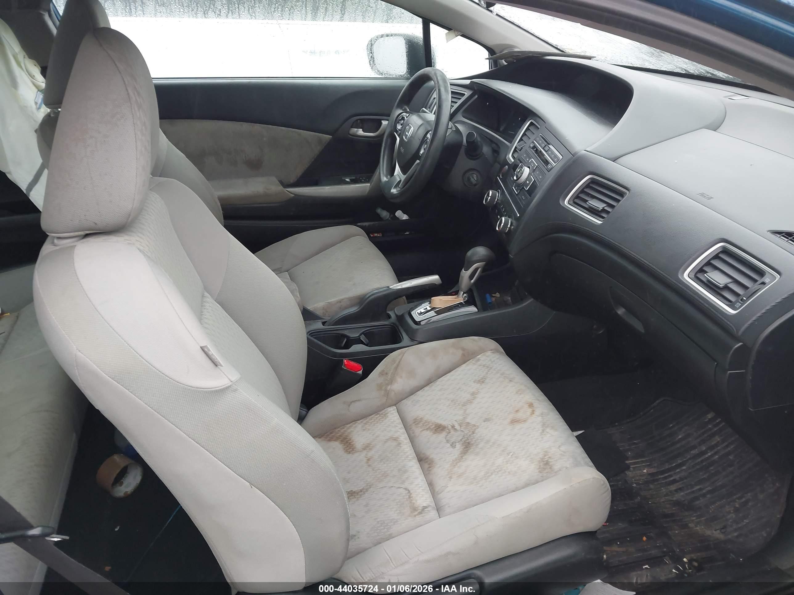 HONDA CIVIC image 5