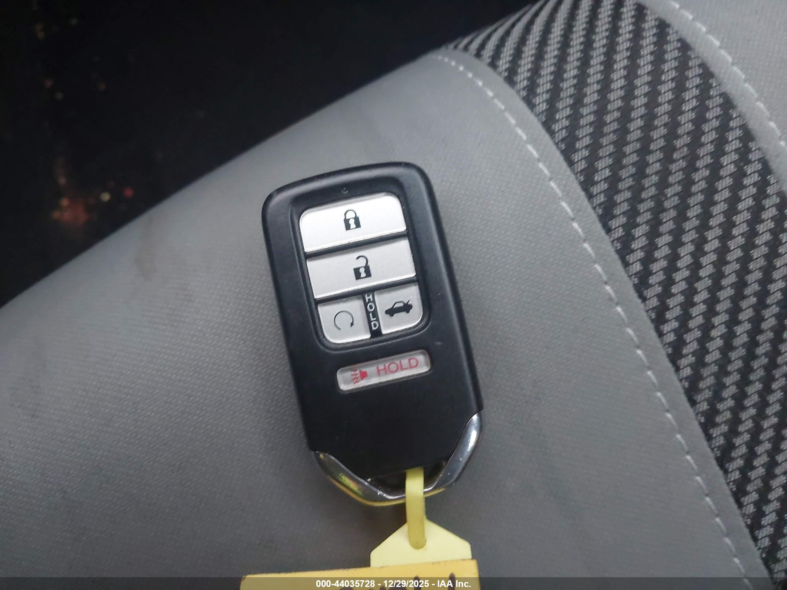 HONDA CIVIC image 11