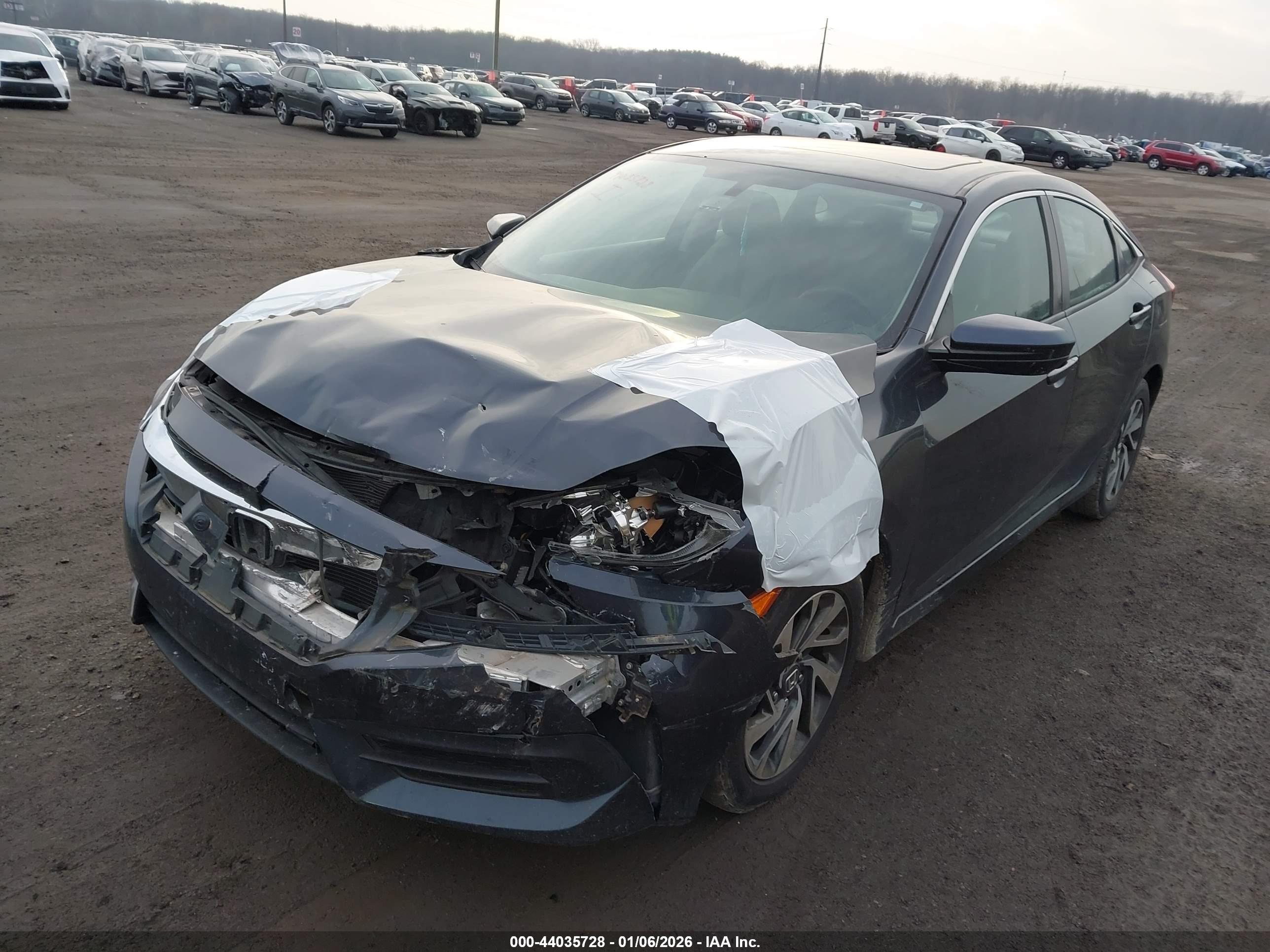 HONDA CIVIC image 2