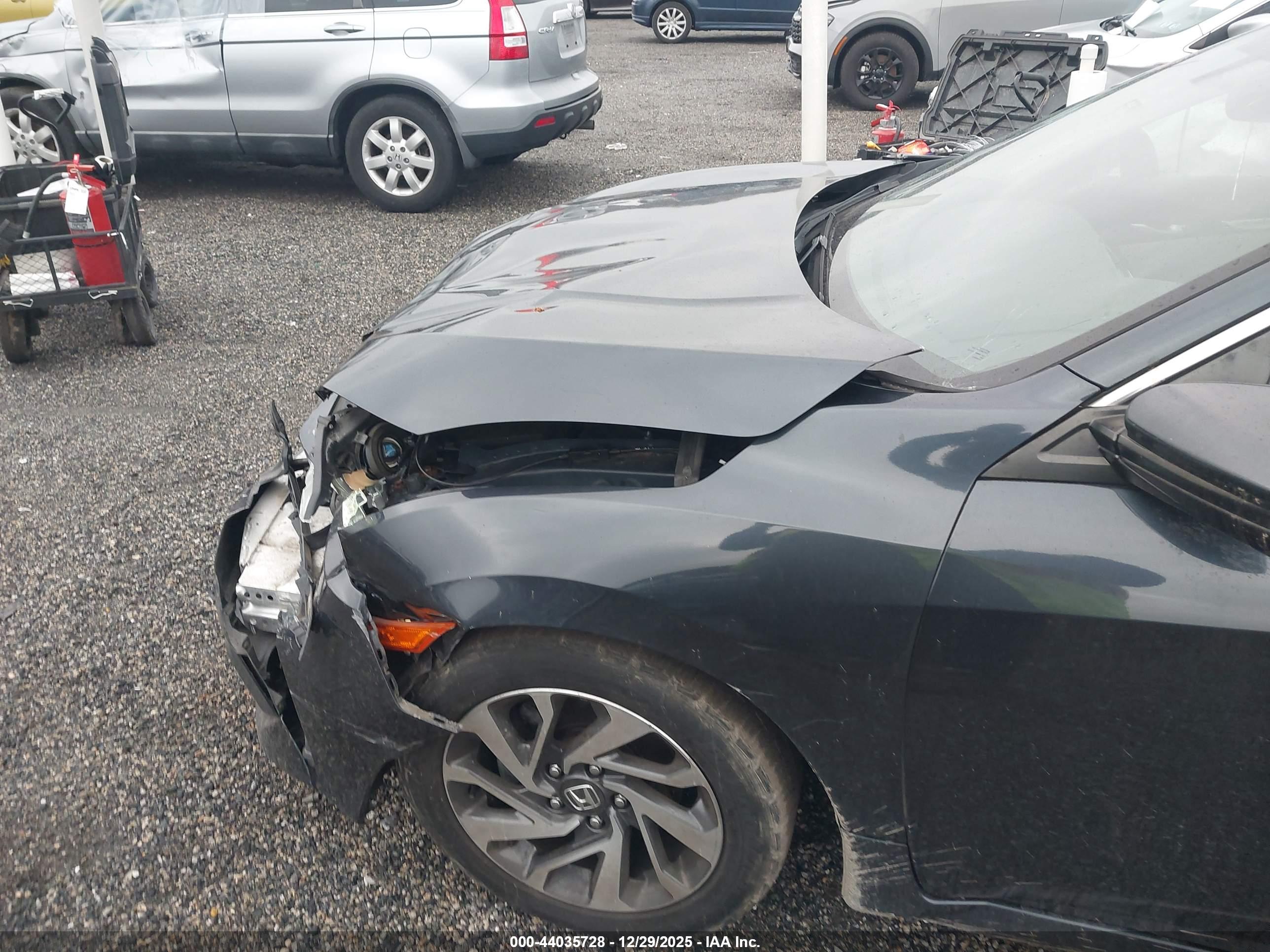 HONDA CIVIC image 6