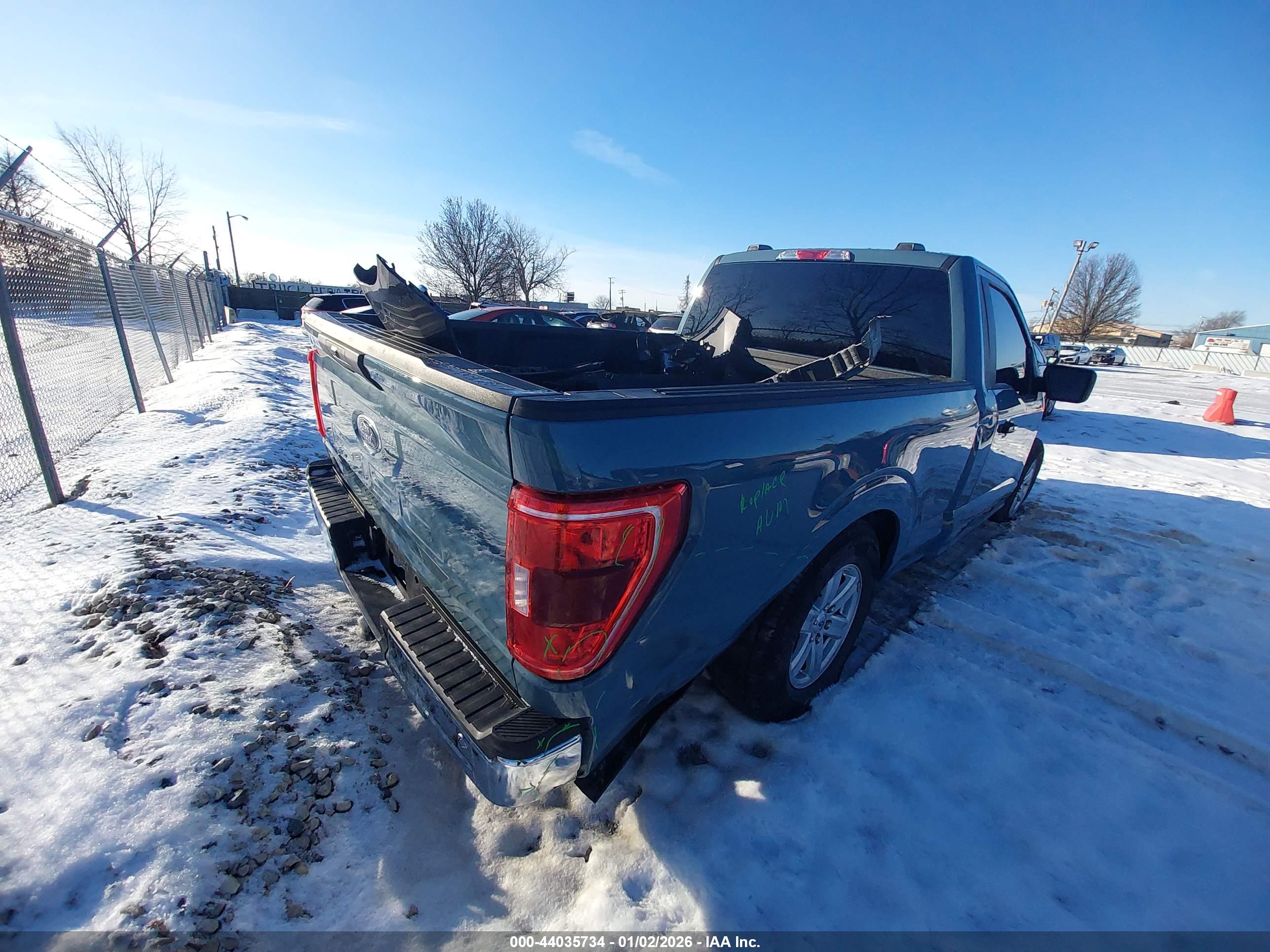 FORD F-150 image 4