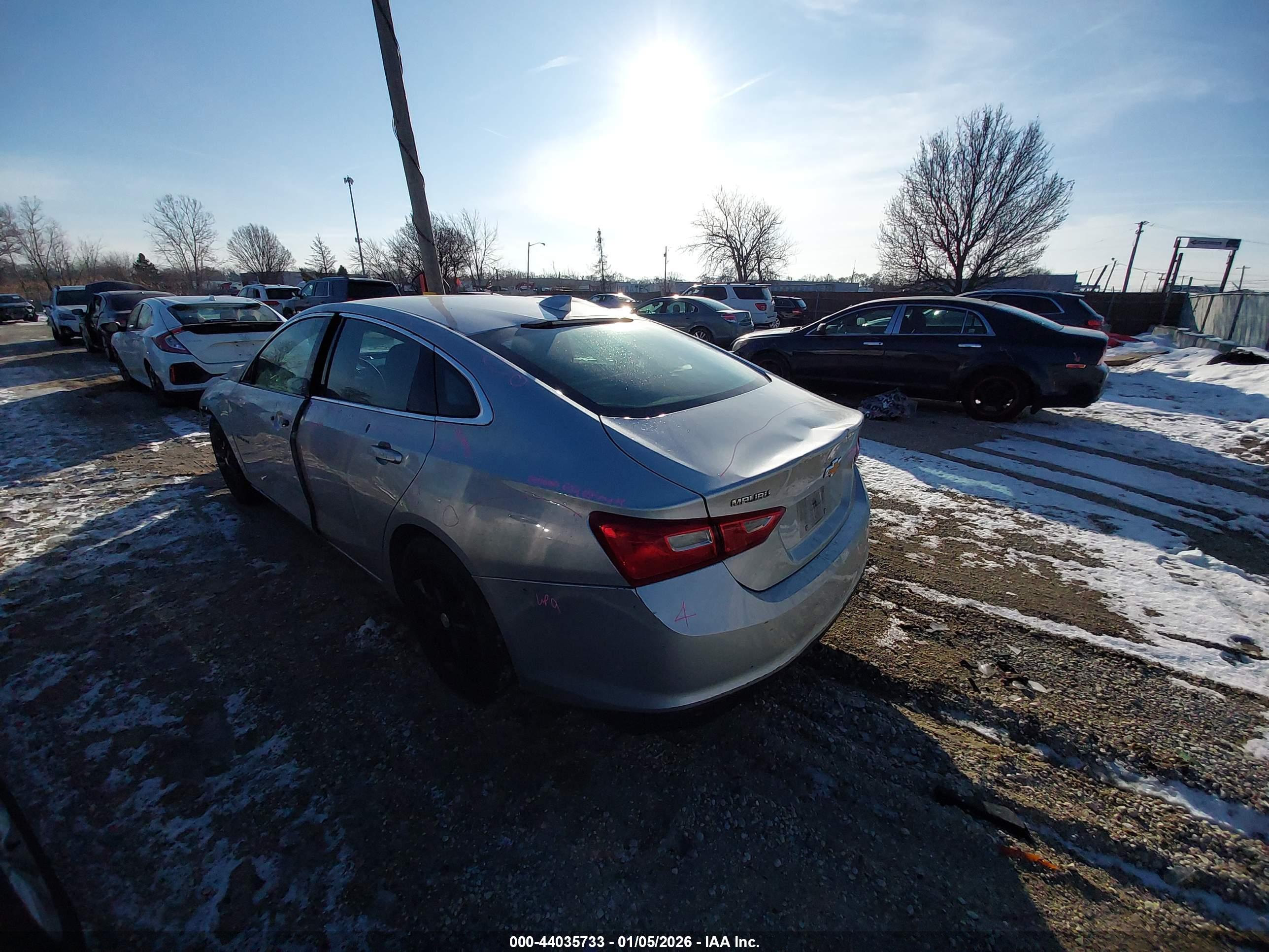 CHEVROLET MALIBU image 3