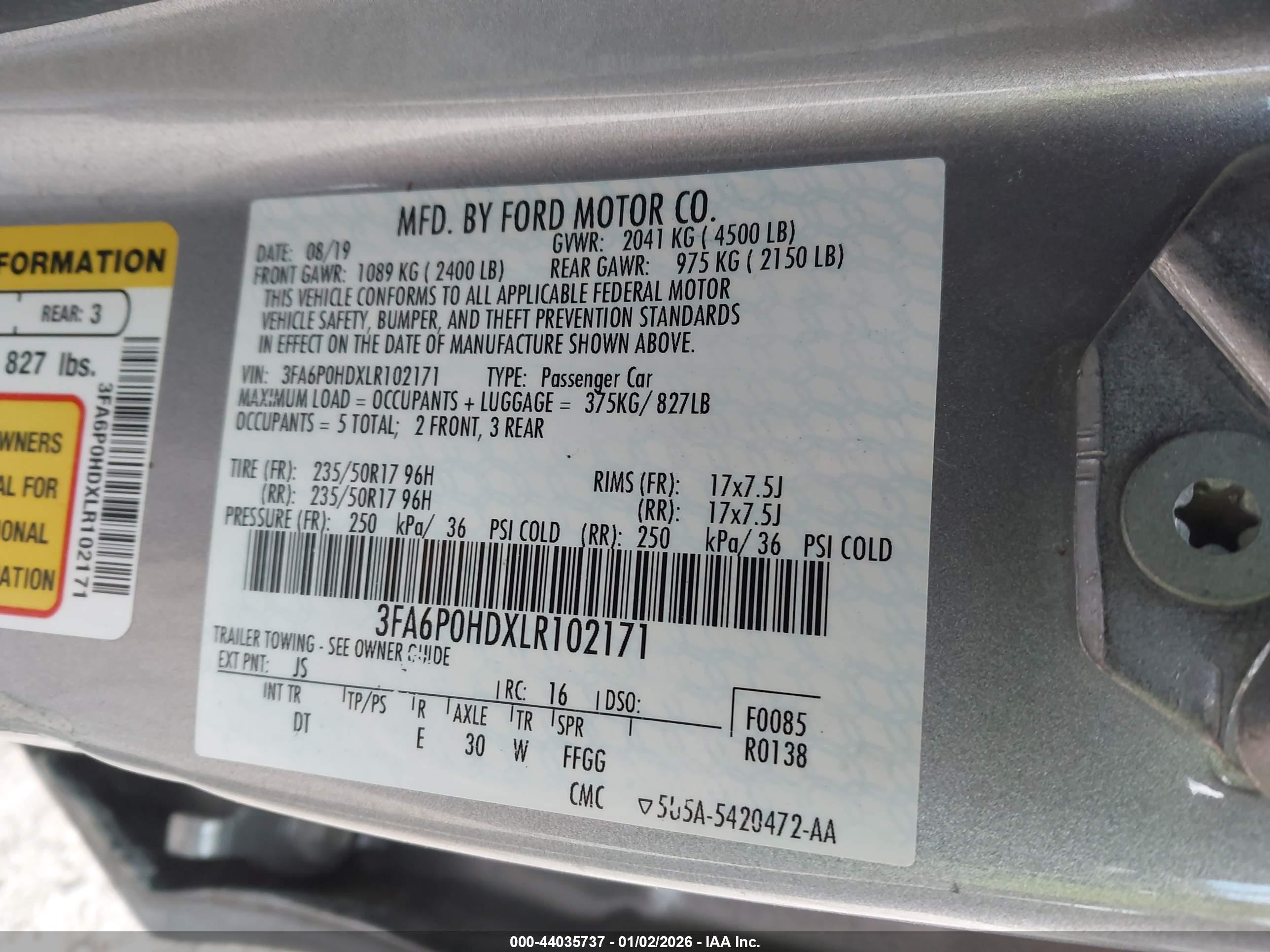 FORD FUSION image 9