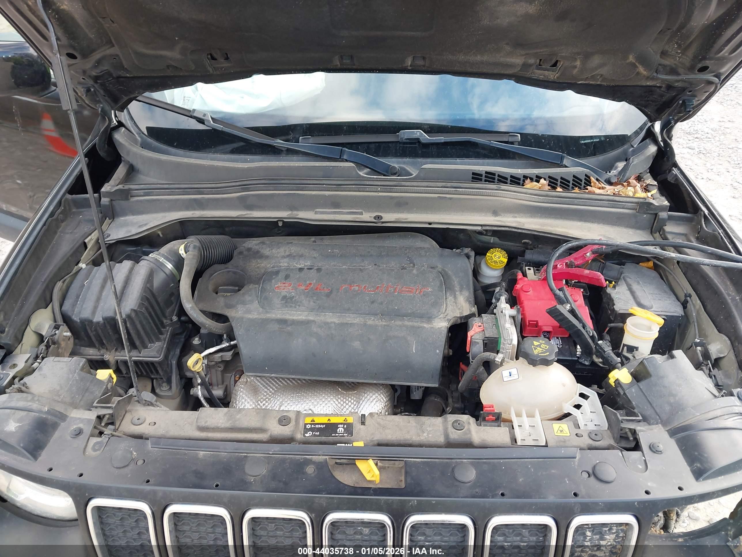 JEEP RENEGADE image 10