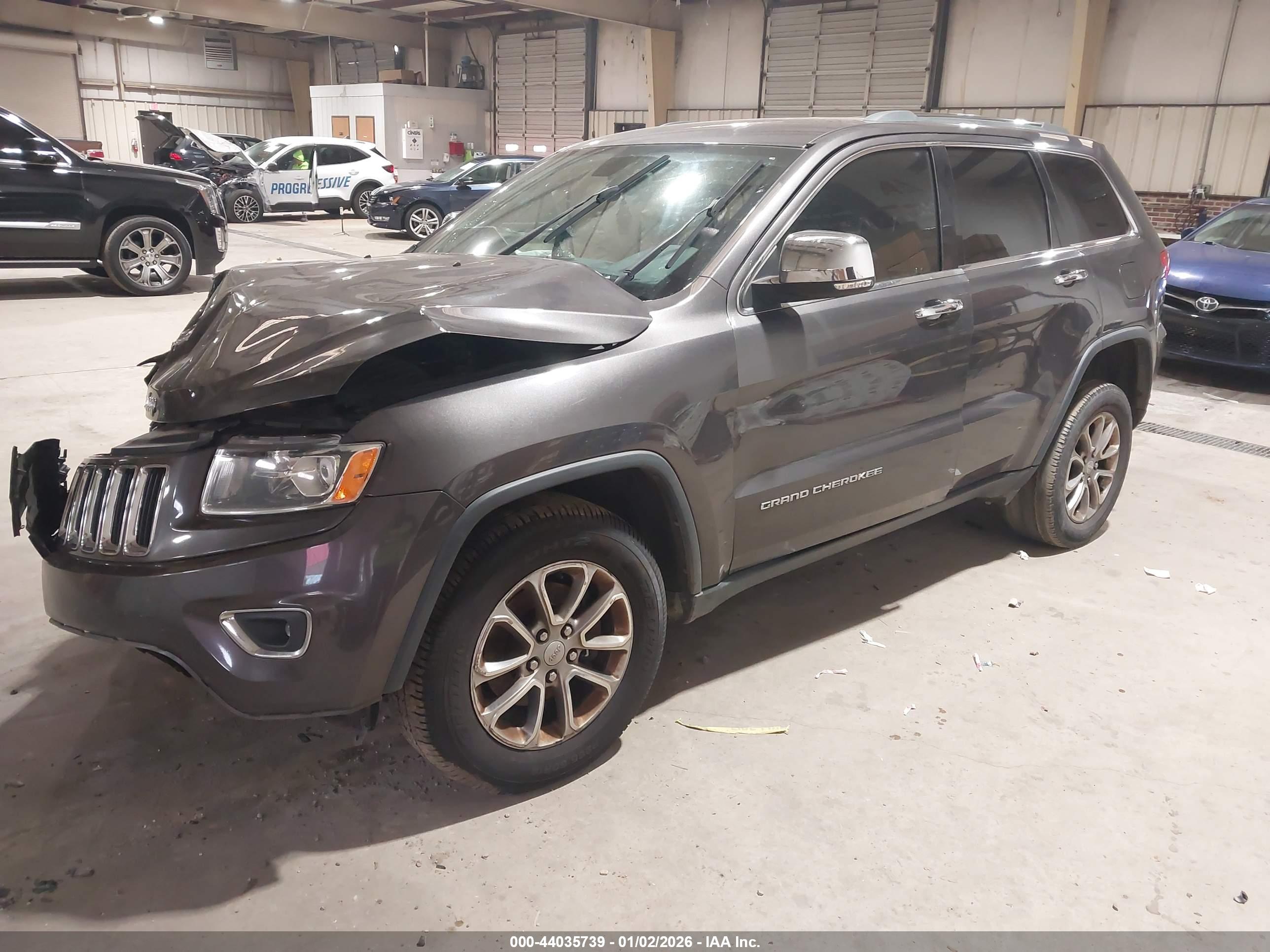 JEEP GRAND image 2
