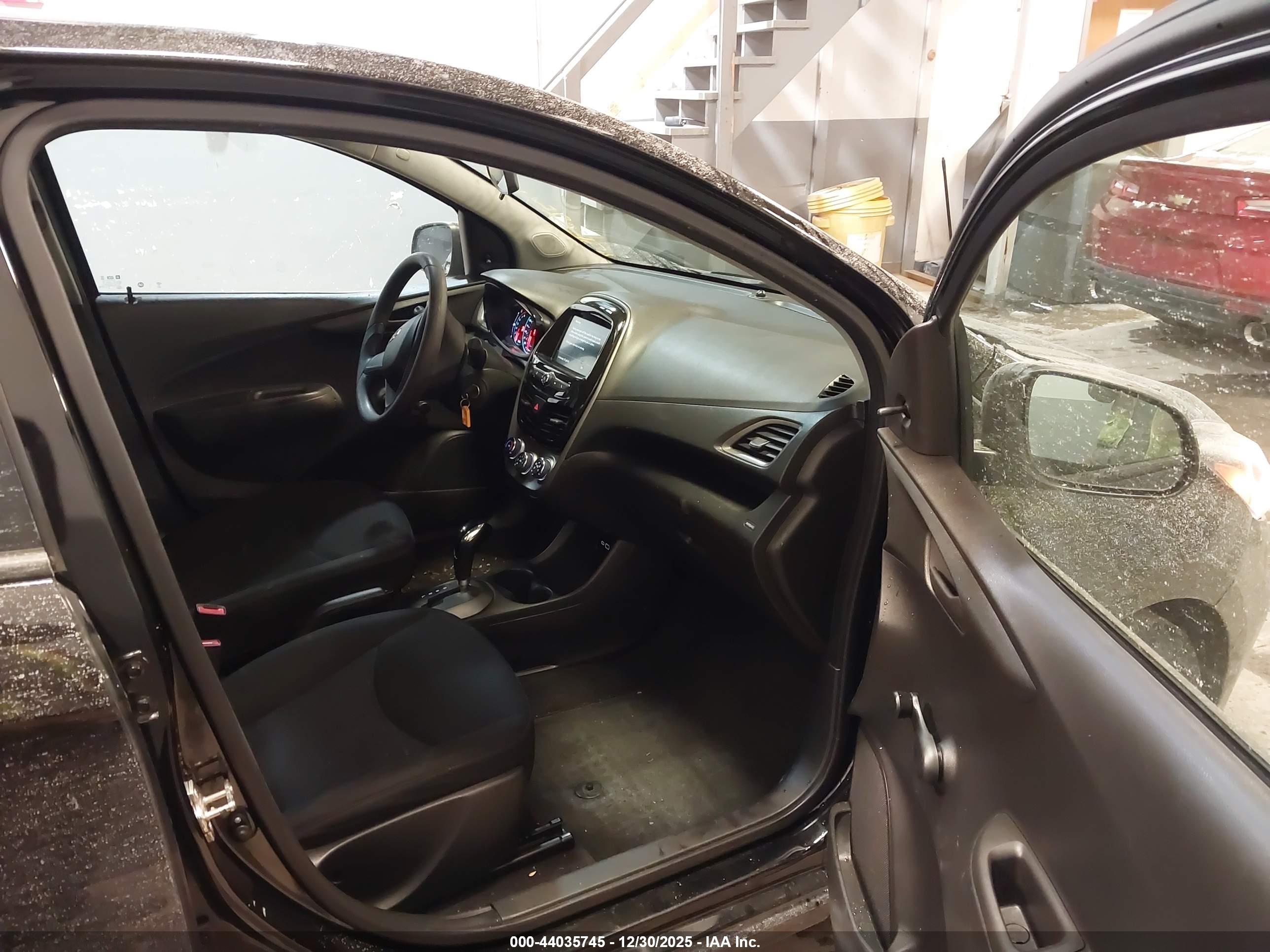 CHEVROLET SPARK image 5
